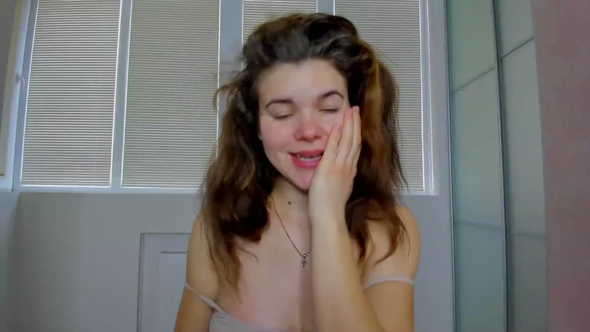Gallery image thumbnail from MissJeanne's myfreecams stream on, 12/08/2022, 10:57 image 2 of 20