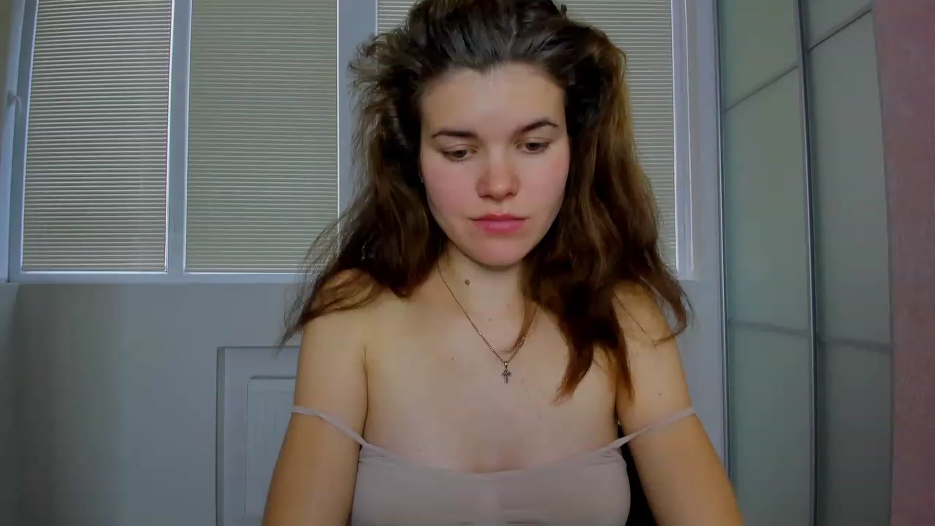 Gallery image thumbnail from MissJeanne's myfreecams stream on, 12/08/2022, 11:30 image 15 of 20