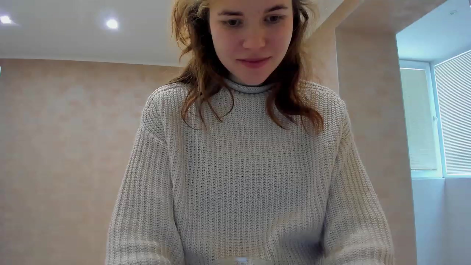 Gallery image thumbnail from MissJeanne's myfreecams stream on, 12/15/2022, 11:14 image 14 of 20