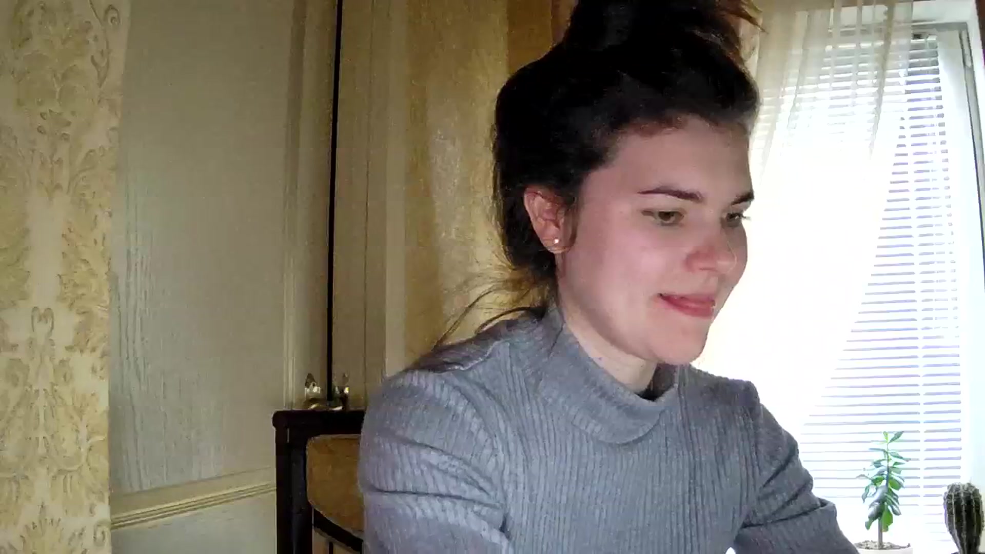 Gallery image thumbnail from MissJeanne's myfreecams stream on, 12/07/2023, 09:41 image 18 of 20