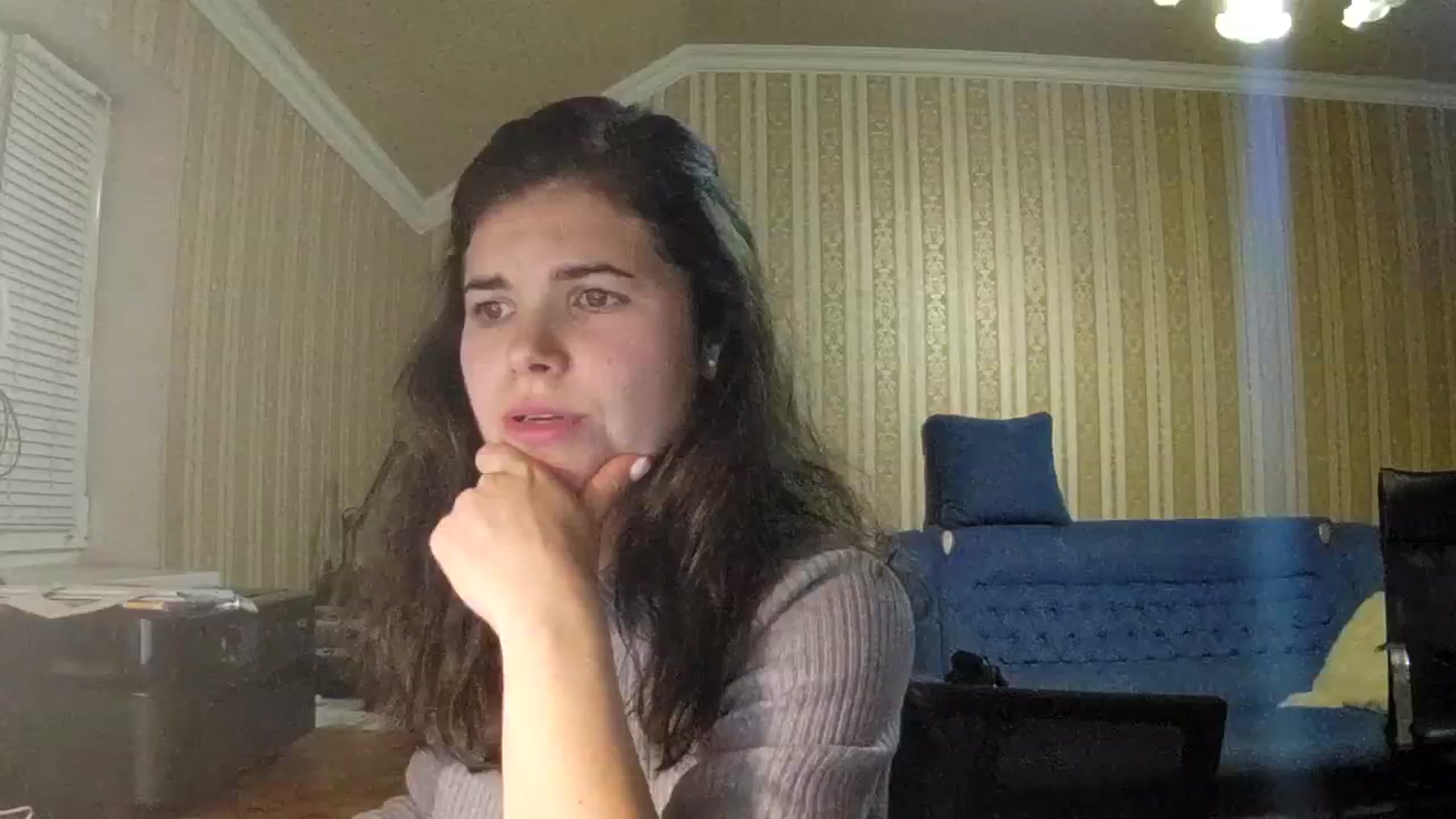Gallery image thumbnail from MissJeanne's myfreecams stream on, 12/10/2023, 19:05 image 17 of 20