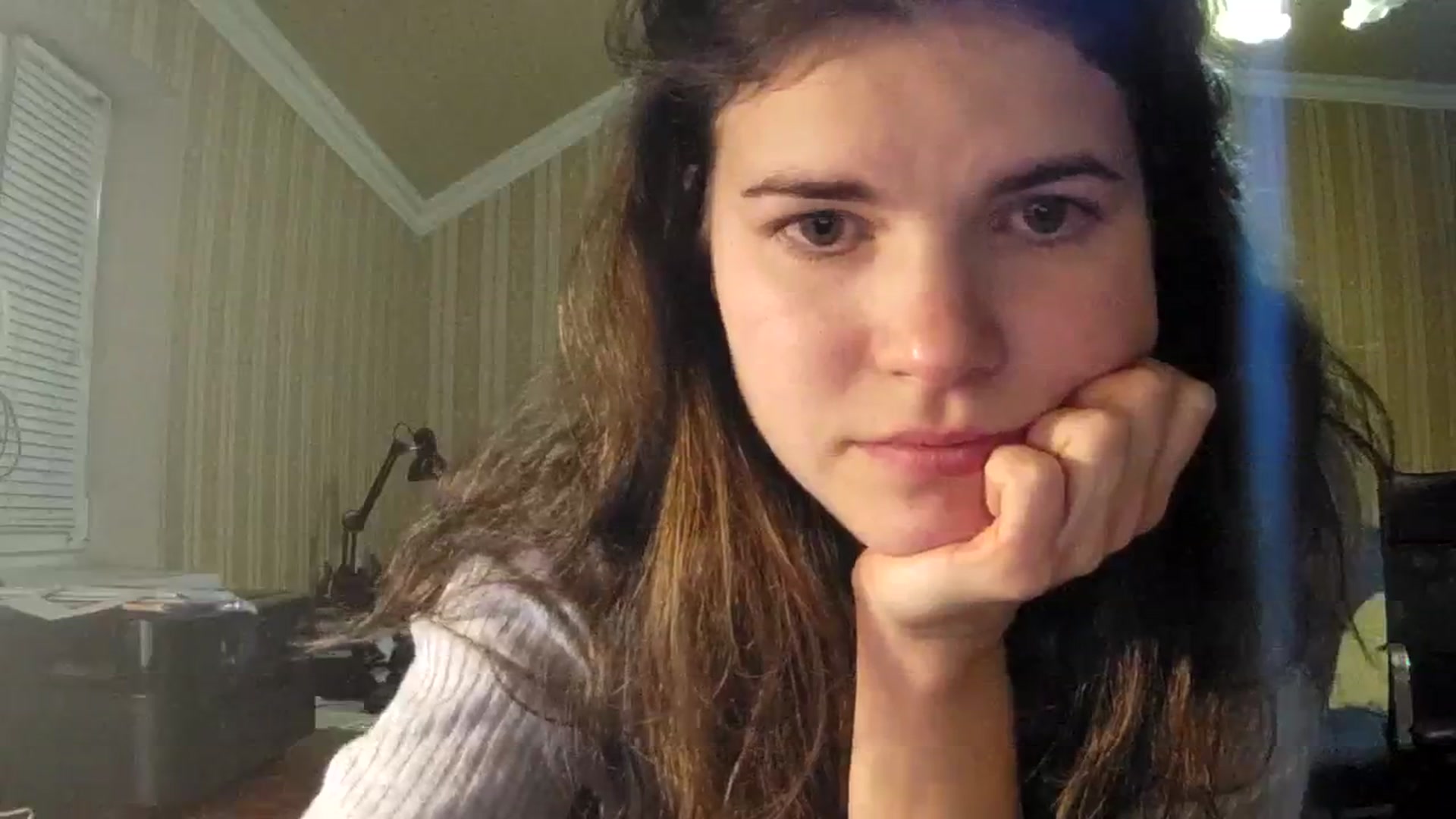 Gallery image thumbnail from MissJeanne's myfreecams stream on, 12/10/2023, 19:05 image 19 of 20