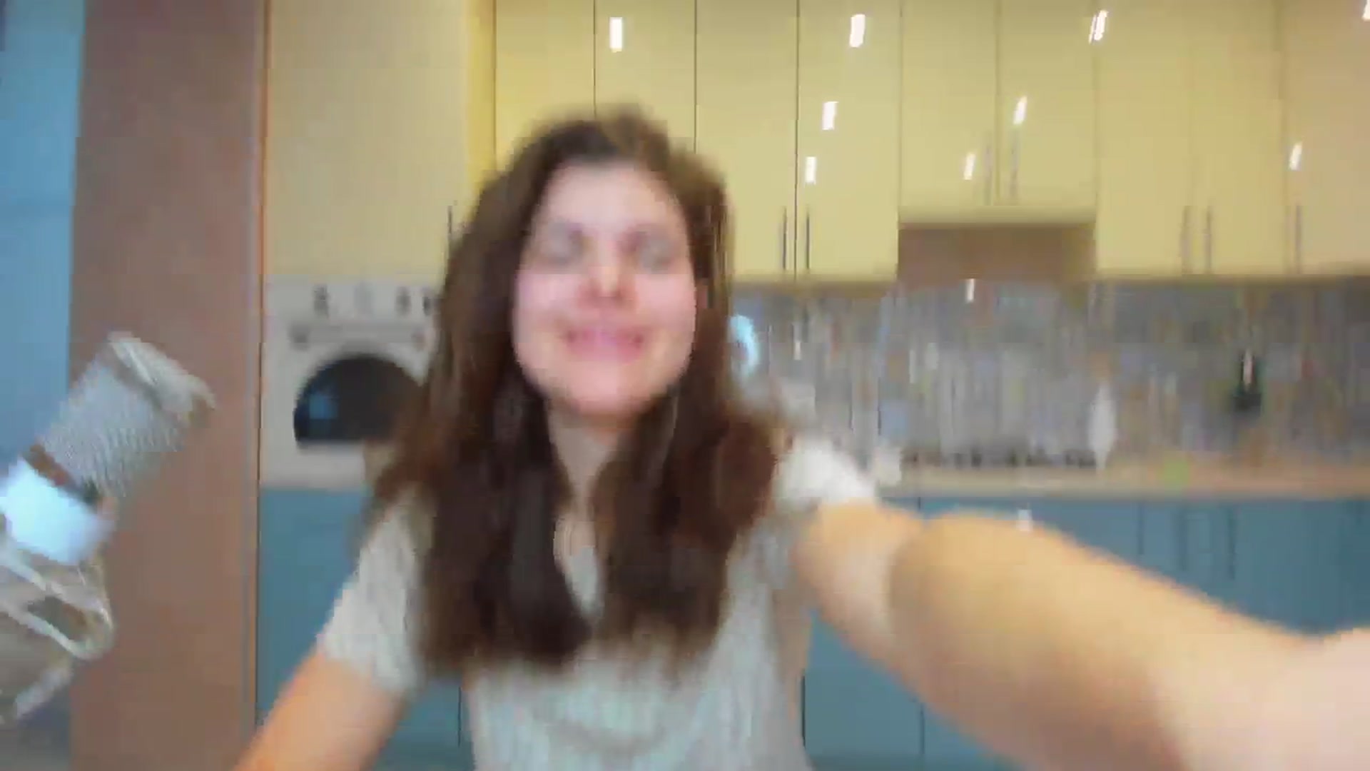 Gallery image thumbnail from MissJeanne's myfreecams stream on, 03/07/2024, 11:35 image 17 of 20