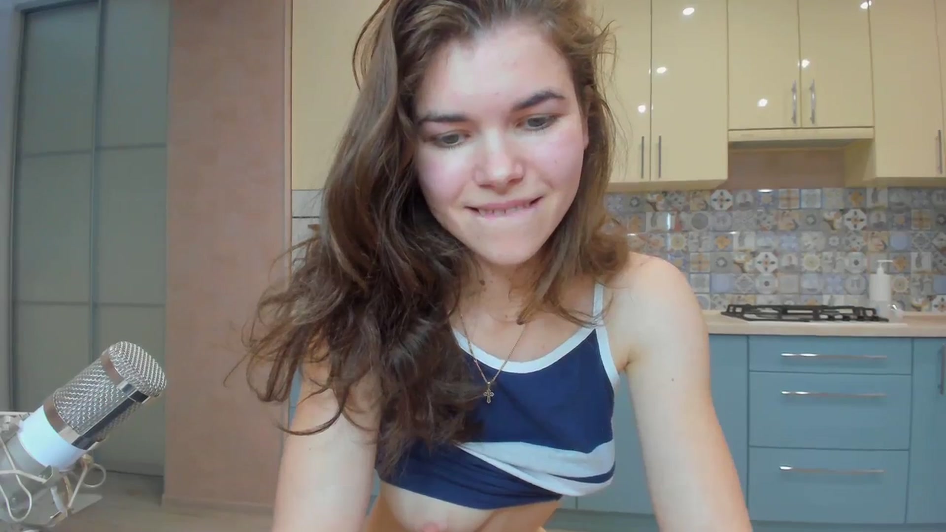 Gallery image thumbnail from MissJeanne's myfreecams stream on, 03/23/2024, 16:48 image 6 of 20