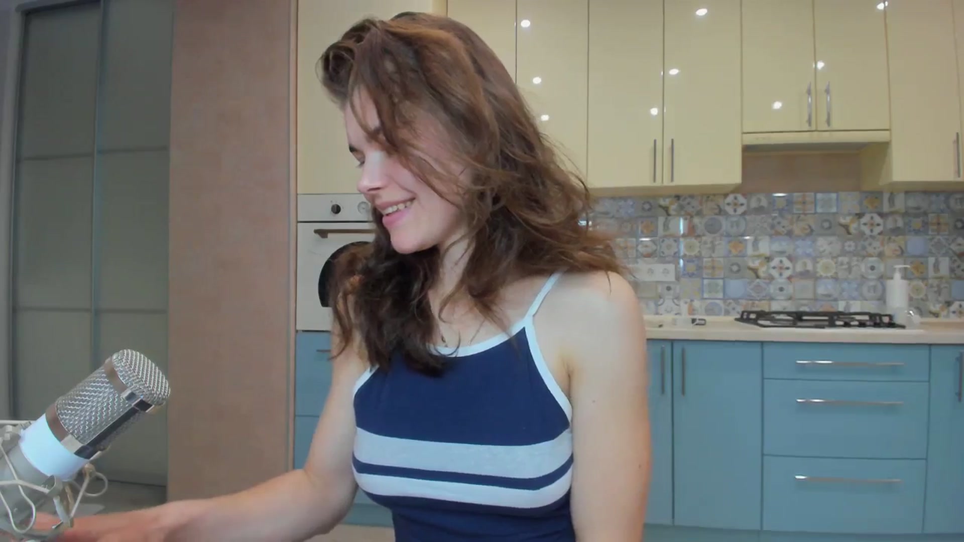 Gallery image thumbnail from MissJeanne's myfreecams stream on, 03/23/2024, 16:48 image 10 of 20