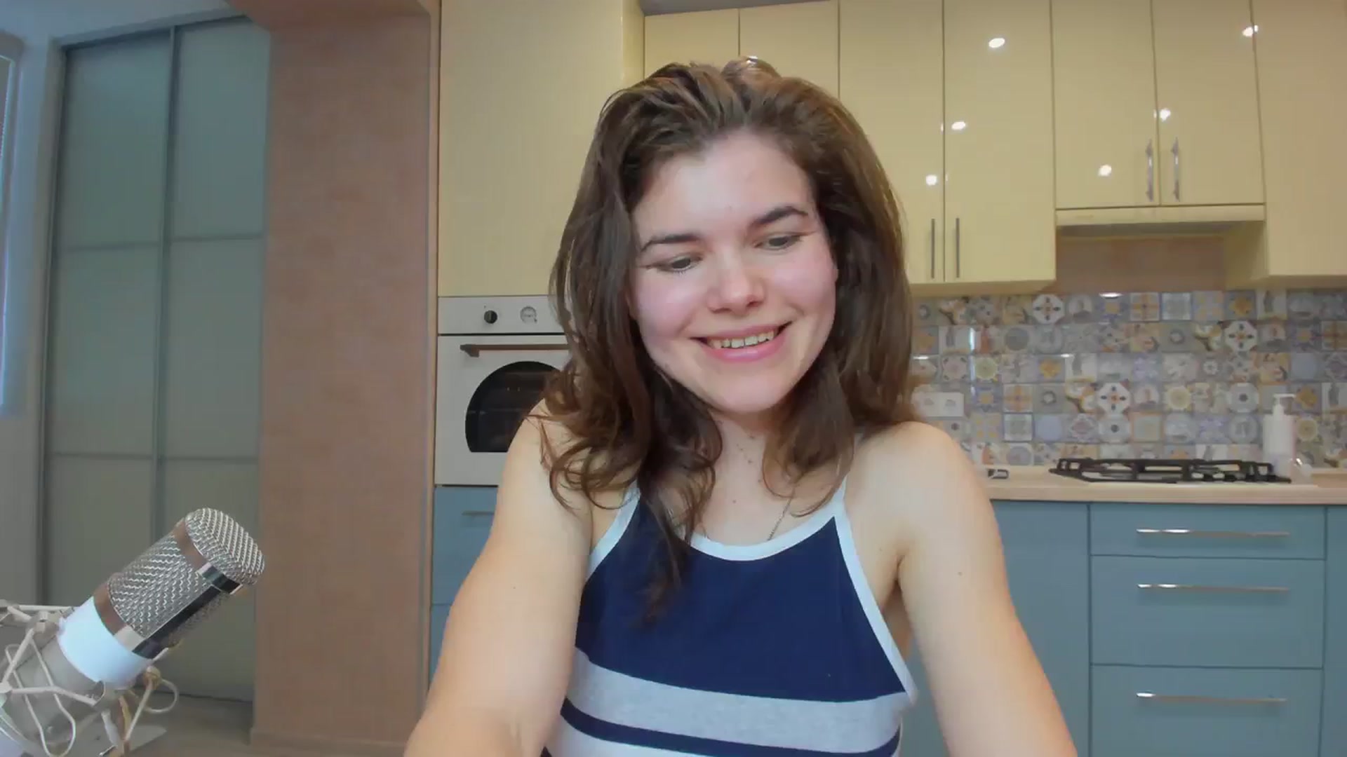 Gallery image thumbnail from MissJeanne's myfreecams stream on, 03/23/2024, 16:48 image 3 of 20
