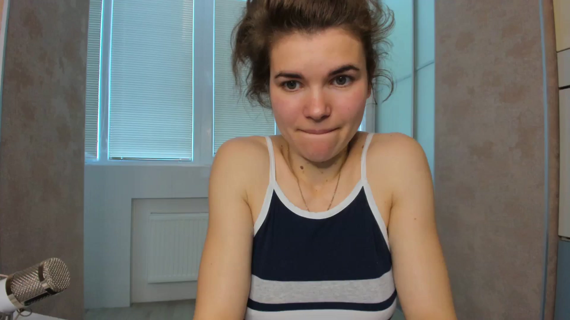 Gallery image thumbnail from MissJeanne's myfreecams stream on, 03/27/2024, 12:29 image 1 of 20