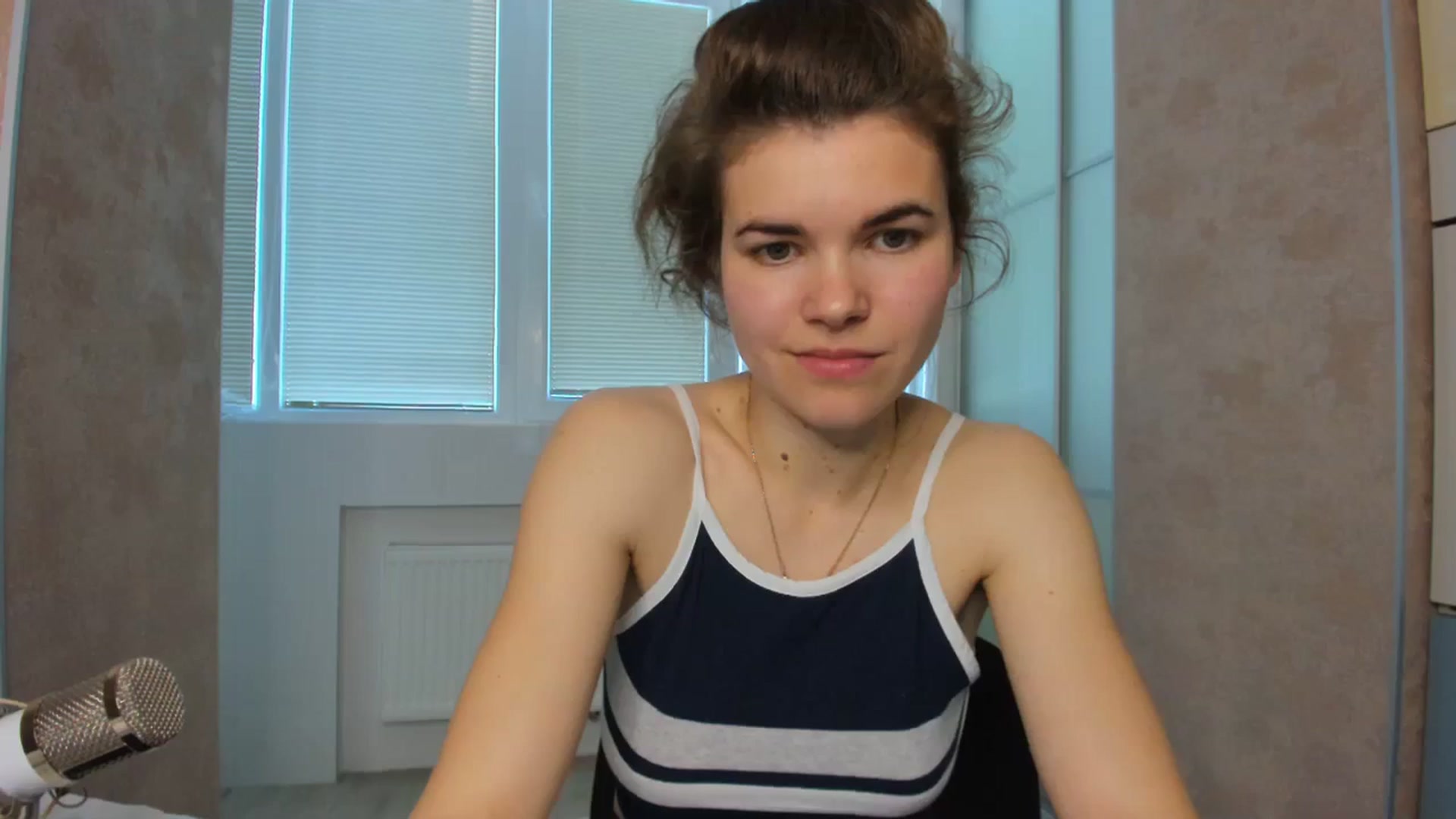 Gallery image thumbnail from MissJeanne's myfreecams stream on, 03/27/2024, 12:29 image 10 of 20