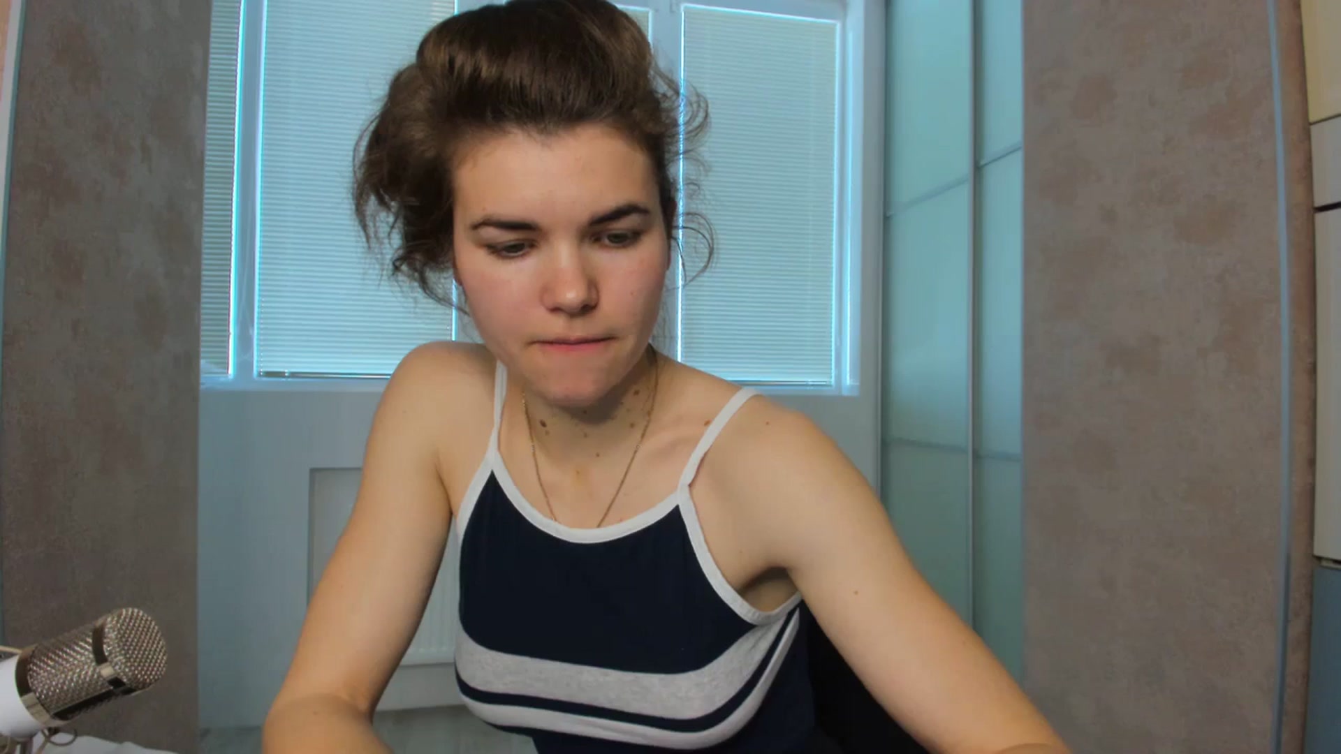 Gallery image thumbnail from MissJeanne's myfreecams stream on, 03/27/2024, 12:29 image 9 of 20
