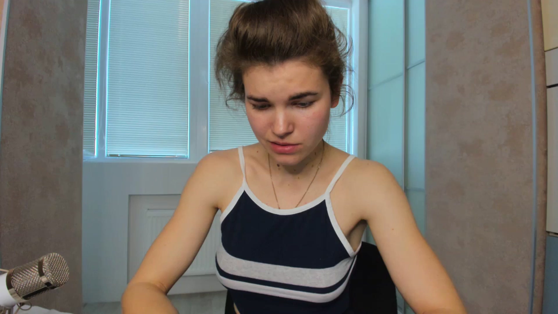 Gallery image thumbnail from MissJeanne's myfreecams stream on, 03/27/2024, 12:29 image 8 of 20