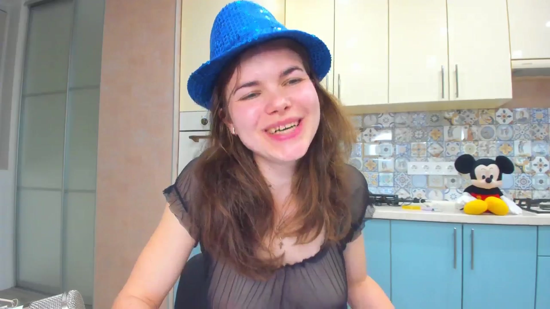 Gallery image thumbnail from MissJeanne's myfreecams stream on, 04/01/2024, 16:51 image 12 of 20