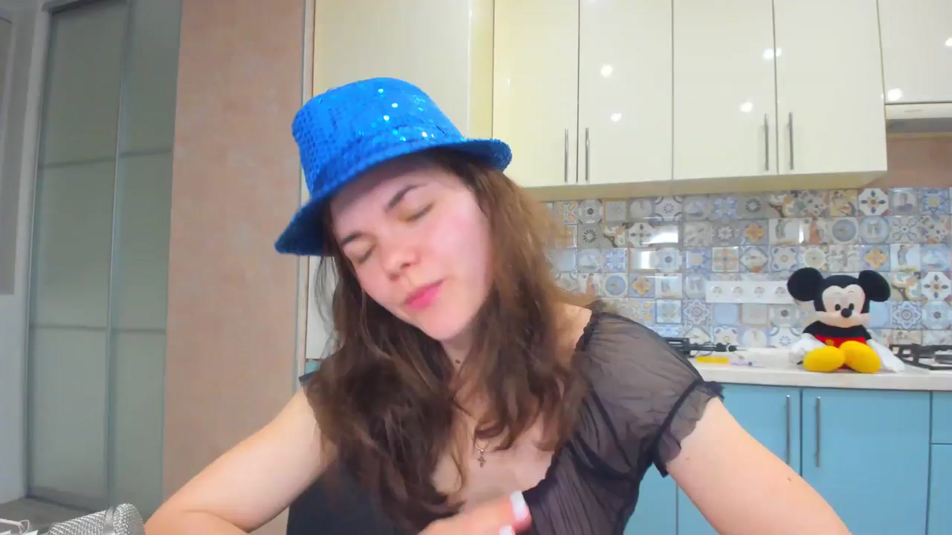 Gallery image thumbnail from MissJeanne's myfreecams stream on, 04/01/2024, 16:51 image 1 of 20