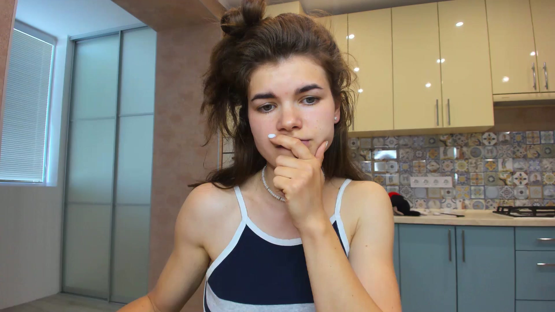 Gallery image thumbnail from MissJeanne's myfreecams stream on, 04/29/2024, 09:32 image 10 of 20