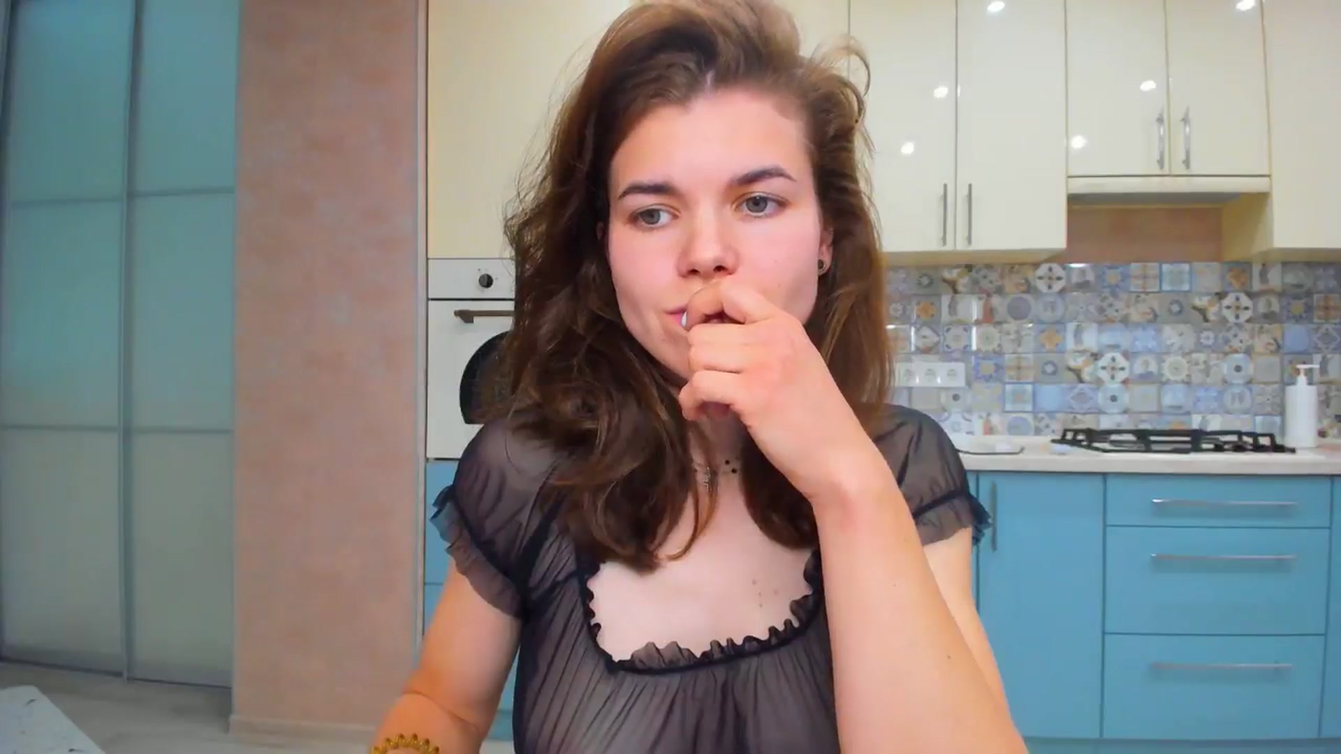 Gallery image thumbnail from MissJeanne's myfreecams stream on, 05/13/2024, 15:27 image 12 of 20