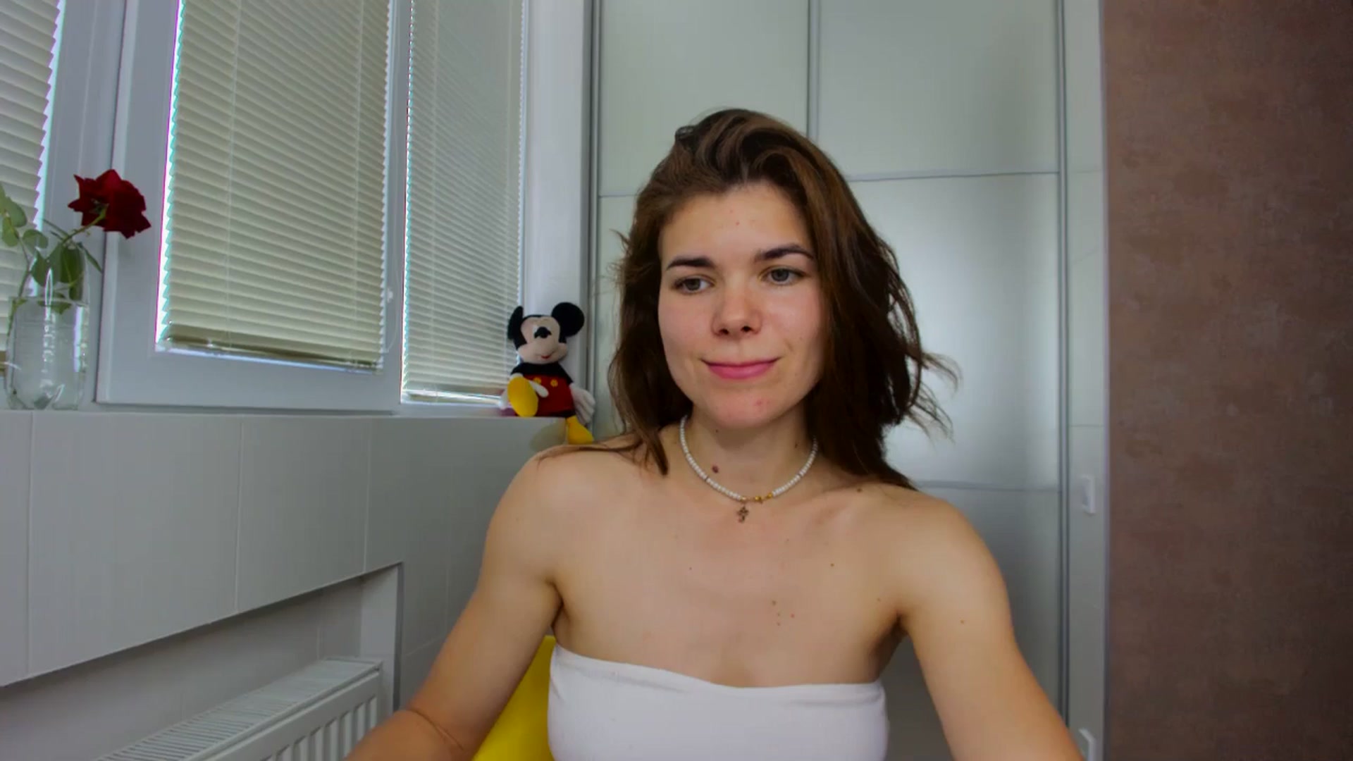 Gallery image thumbnail from MissJeanne's myfreecams stream on, 05/21/2024, 08:26 image 5 of 20