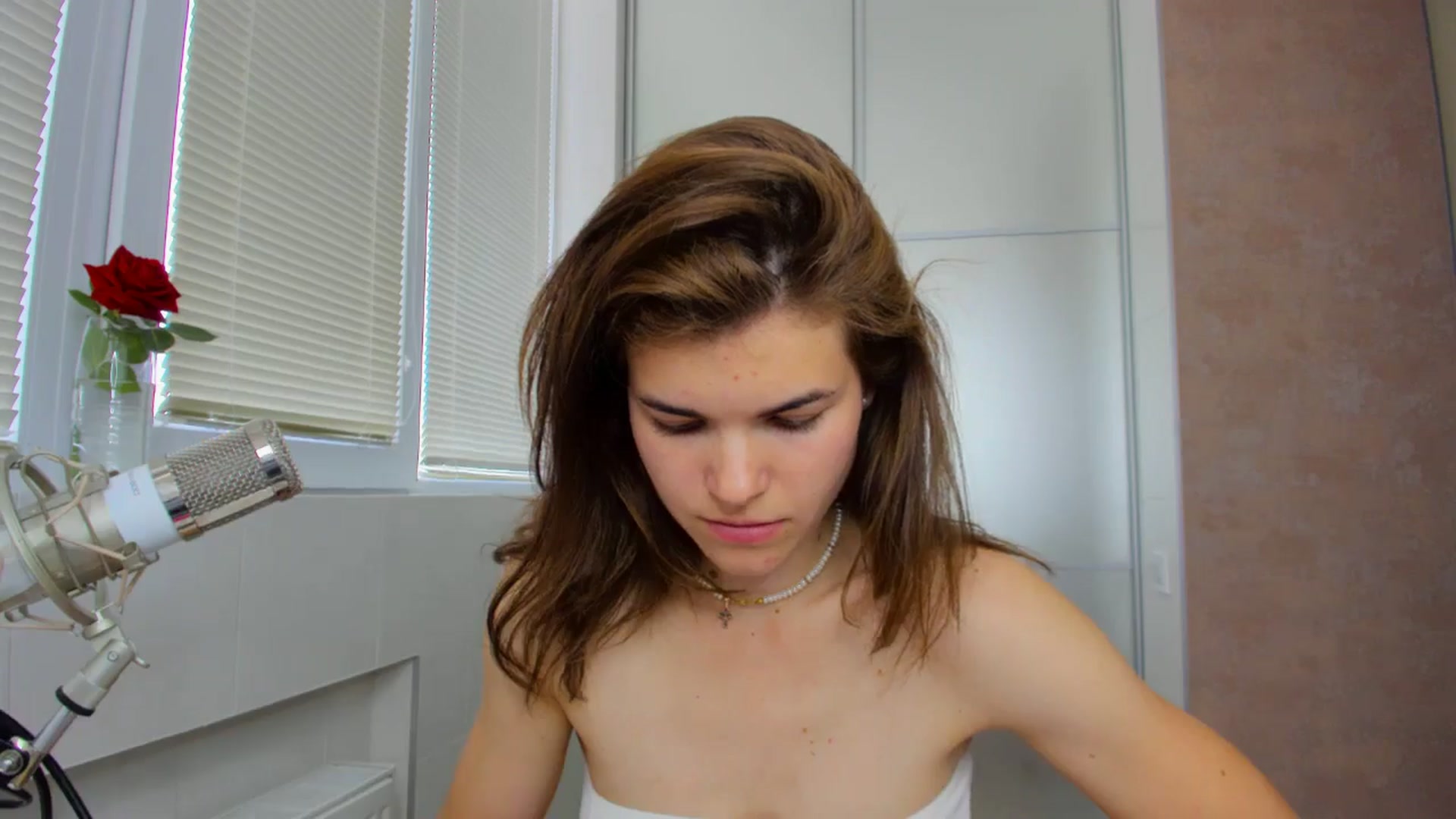 Gallery image thumbnail from MissJeanne's myfreecams stream on, 05/21/2024, 11:55 image 9 of 20
