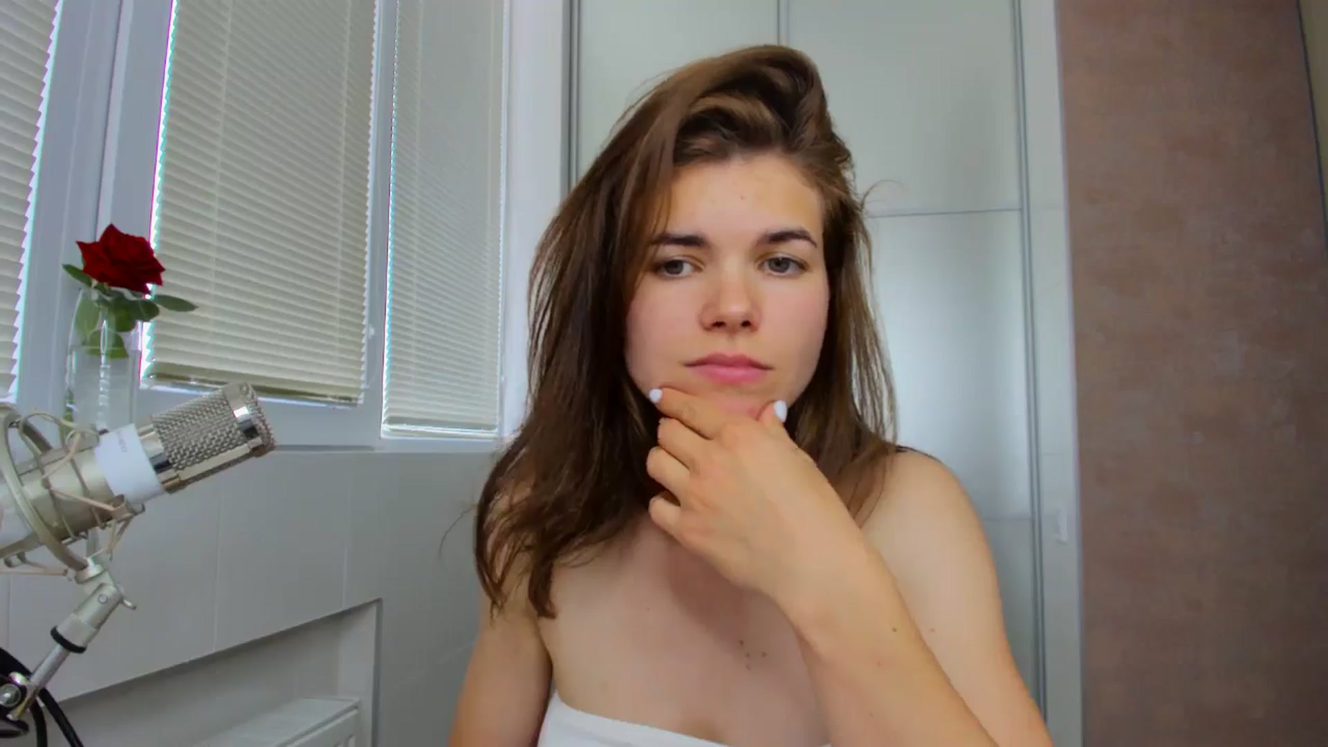 Gallery image thumbnail from MissJeanne's myfreecams stream on, 05/21/2024, 11:55 image 15 of 20
