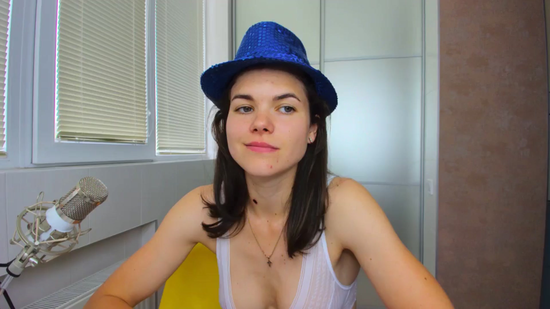 Gallery image thumbnail from MissJeanne's myfreecams stream on, 06/05/2024, 08:45 image 1 of 20