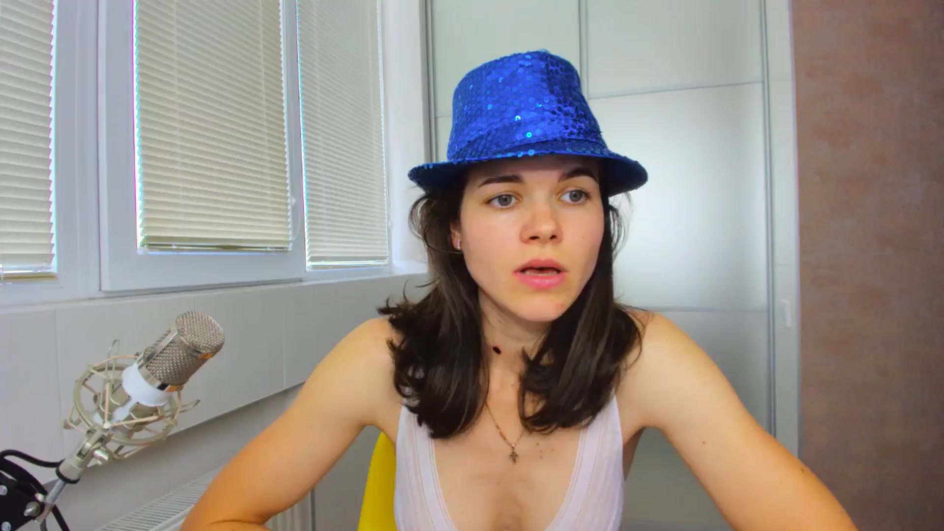 Gallery image thumbnail from MissJeanne's myfreecams stream on, 06/05/2024, 11:56 image 1 of 20