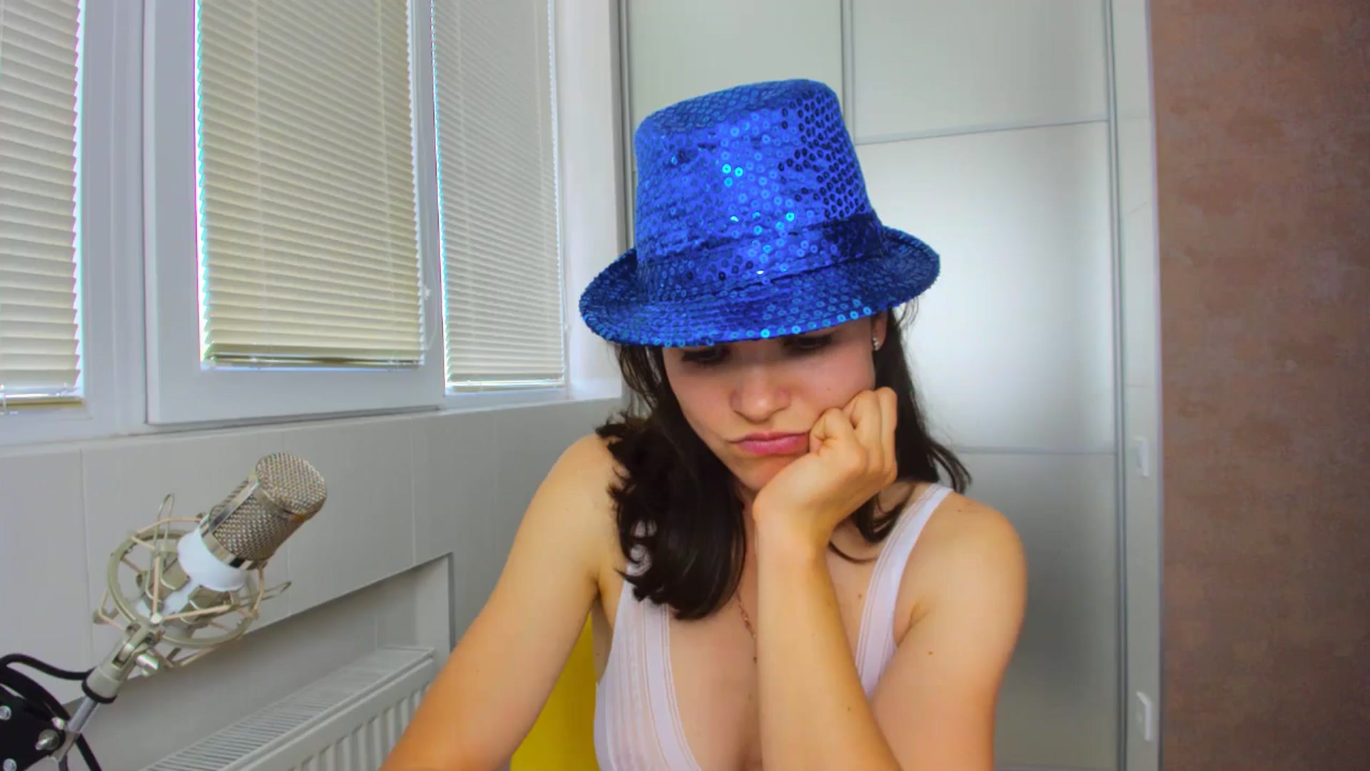 Gallery image thumbnail from MissJeanne's myfreecams stream on, 06/05/2024, 11:56 image 3 of 20