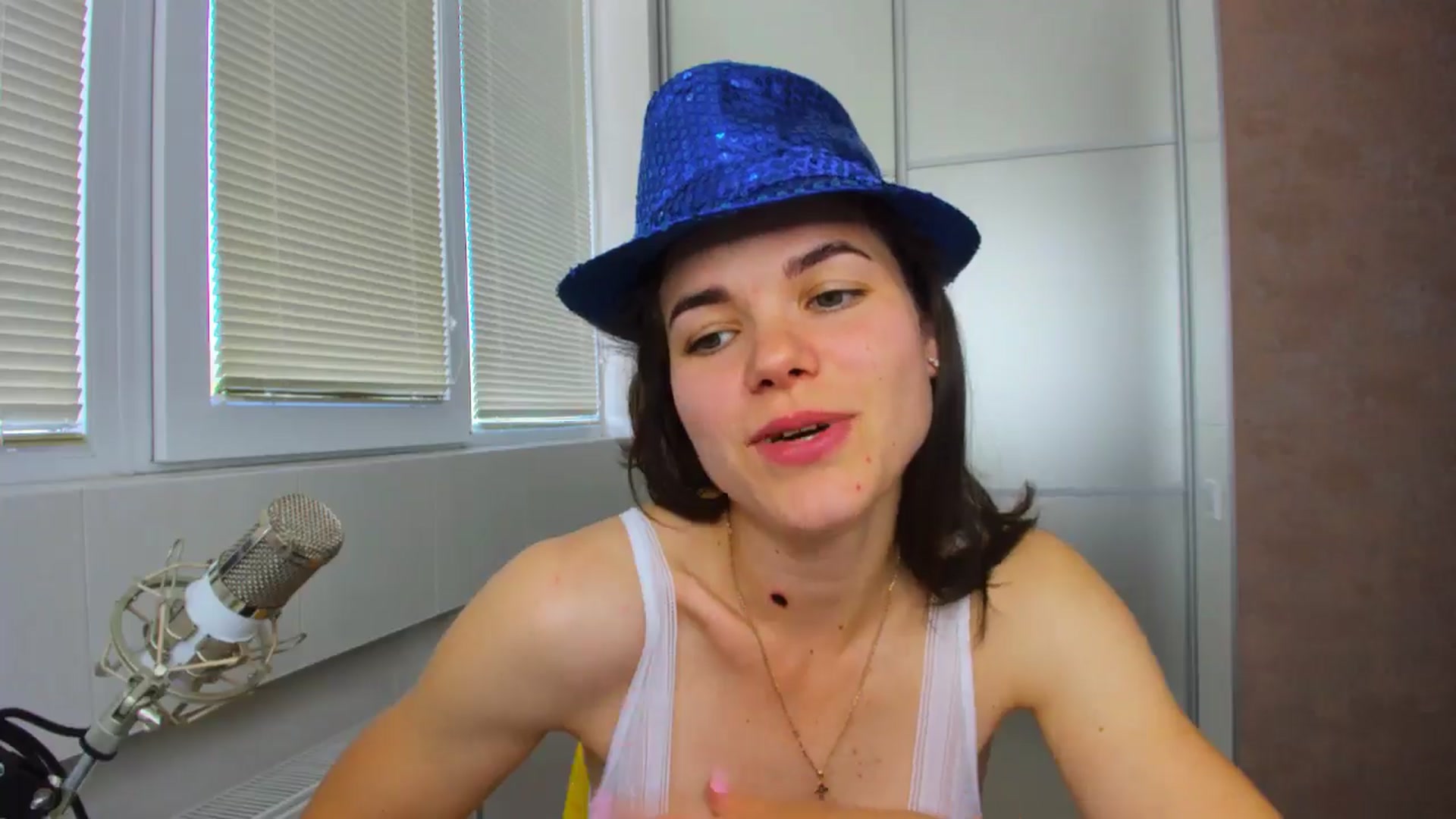 Gallery image thumbnail from MissJeanne's myfreecams stream on, 06/05/2024, 14:14 image 4 of 20
