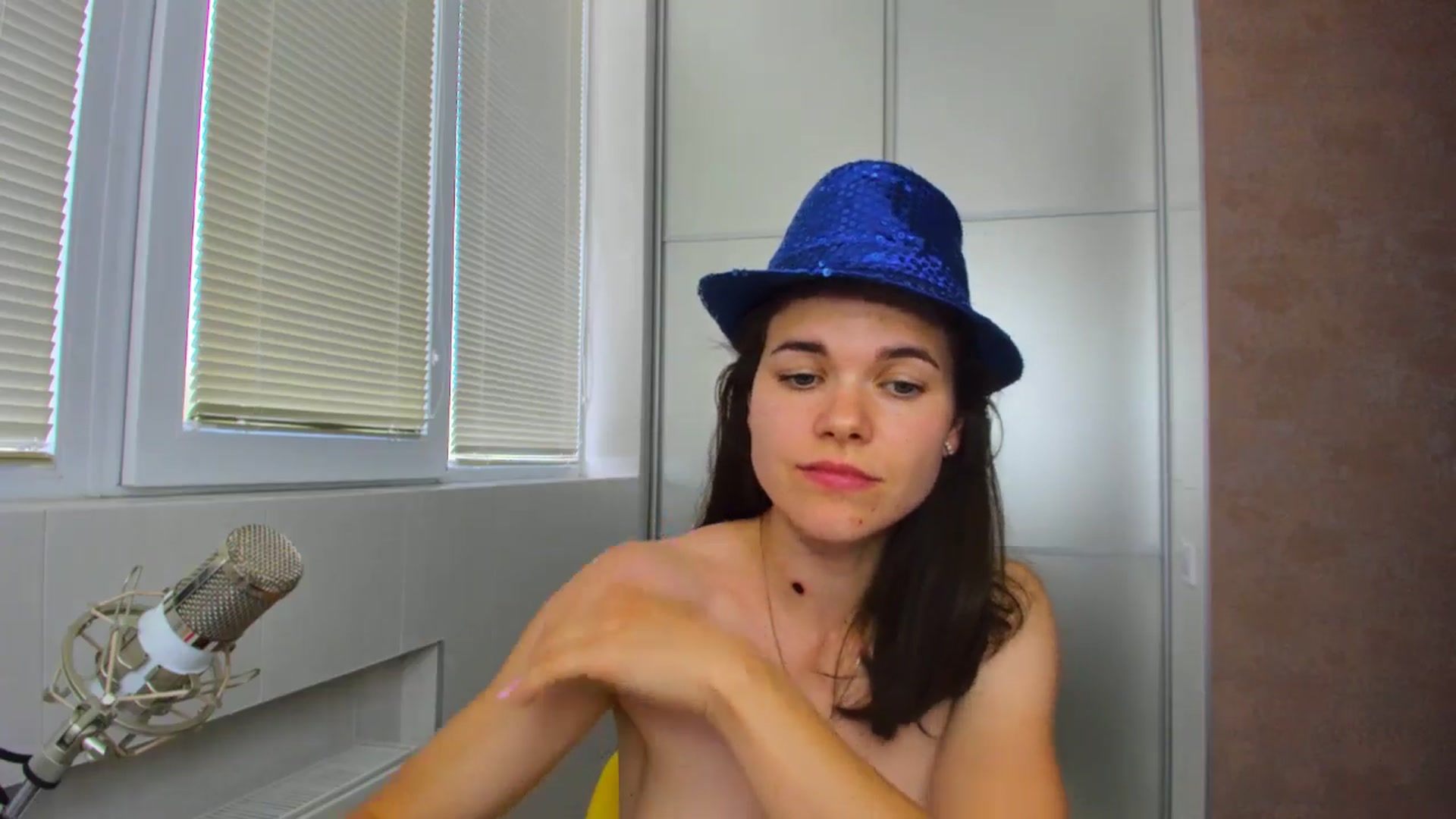 Gallery image thumbnail from MissJeanne's myfreecams stream on, 06/05/2024, 15:07 image 3 of 20
