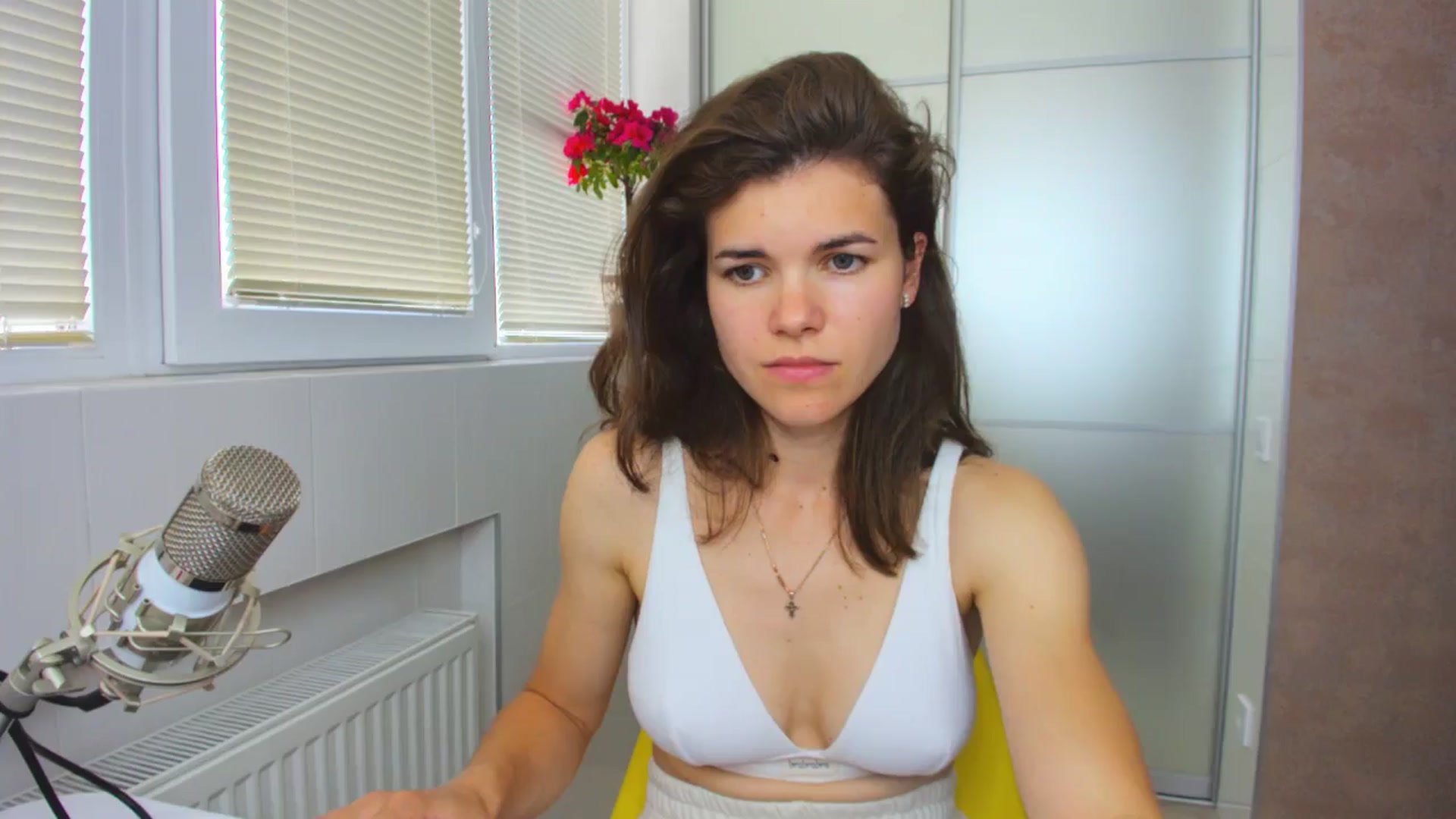 Gallery image thumbnail from MissJeanne's myfreecams stream on, 06/11/2024, 12:10 image 1 of 20