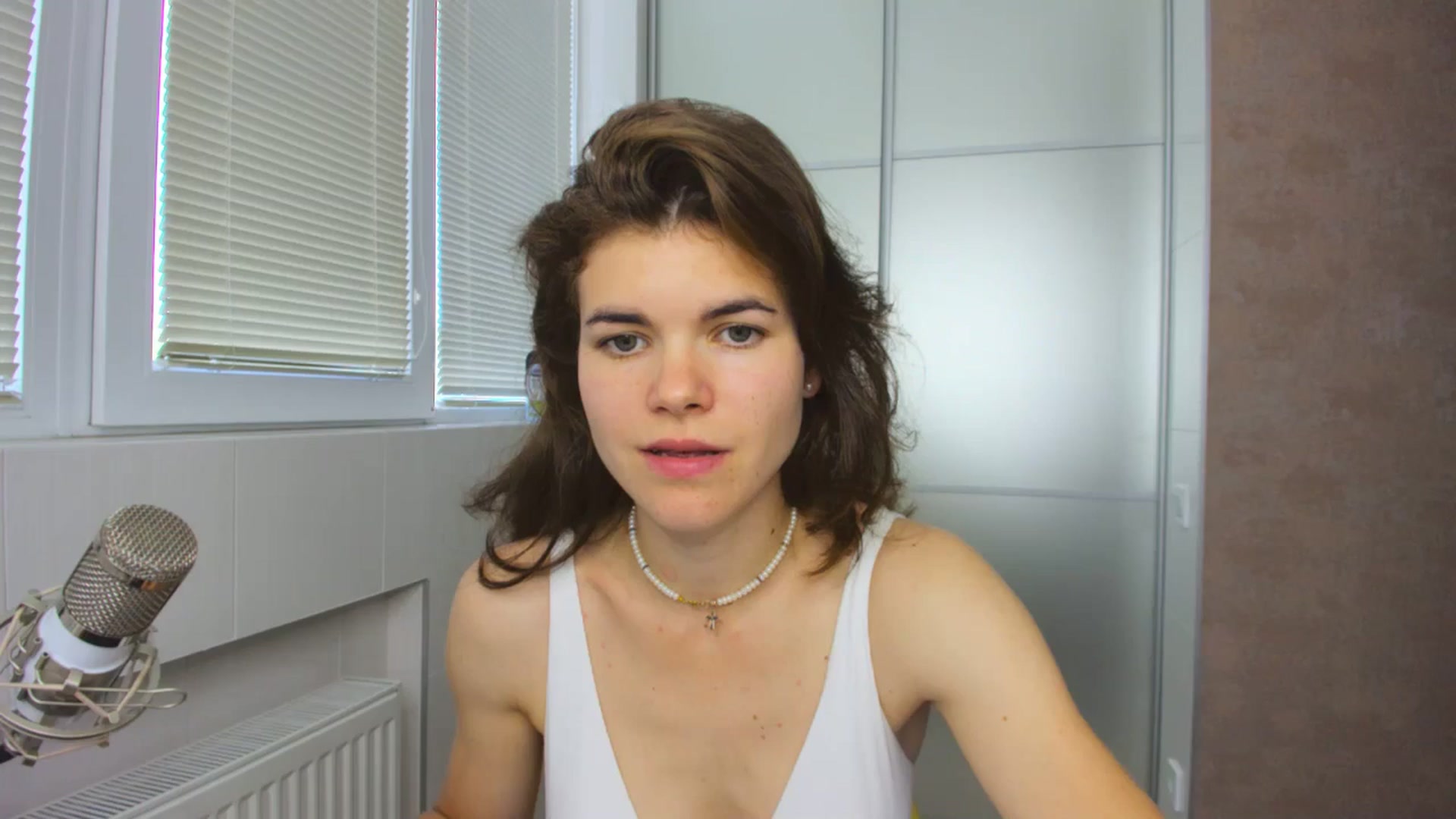 Gallery image thumbnail from MissJeanne's myfreecams stream on, 06/19/2024, 13:24 image 1 of 20