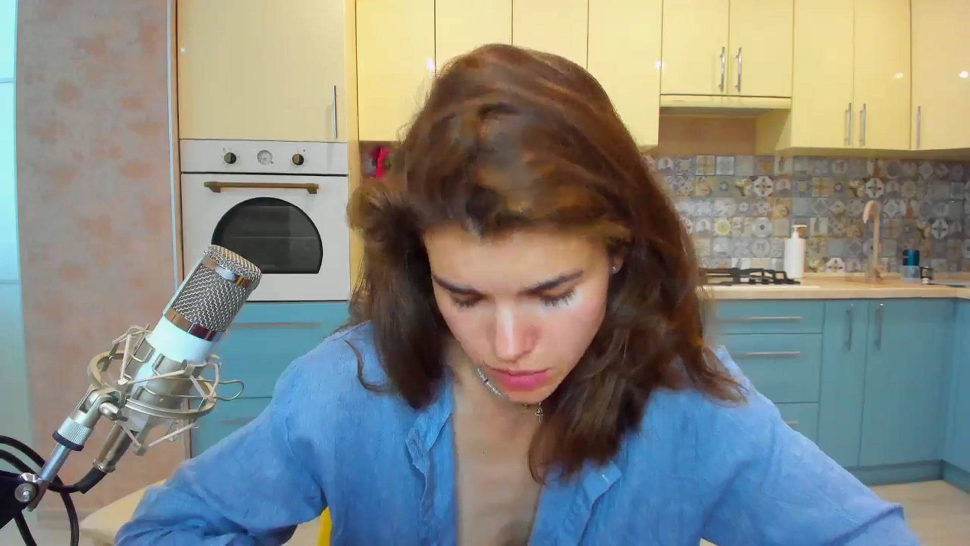 Gallery image thumbnail from MissJeanne's myfreecams stream on, 06/21/2024, 13:23 image 18 of 20
