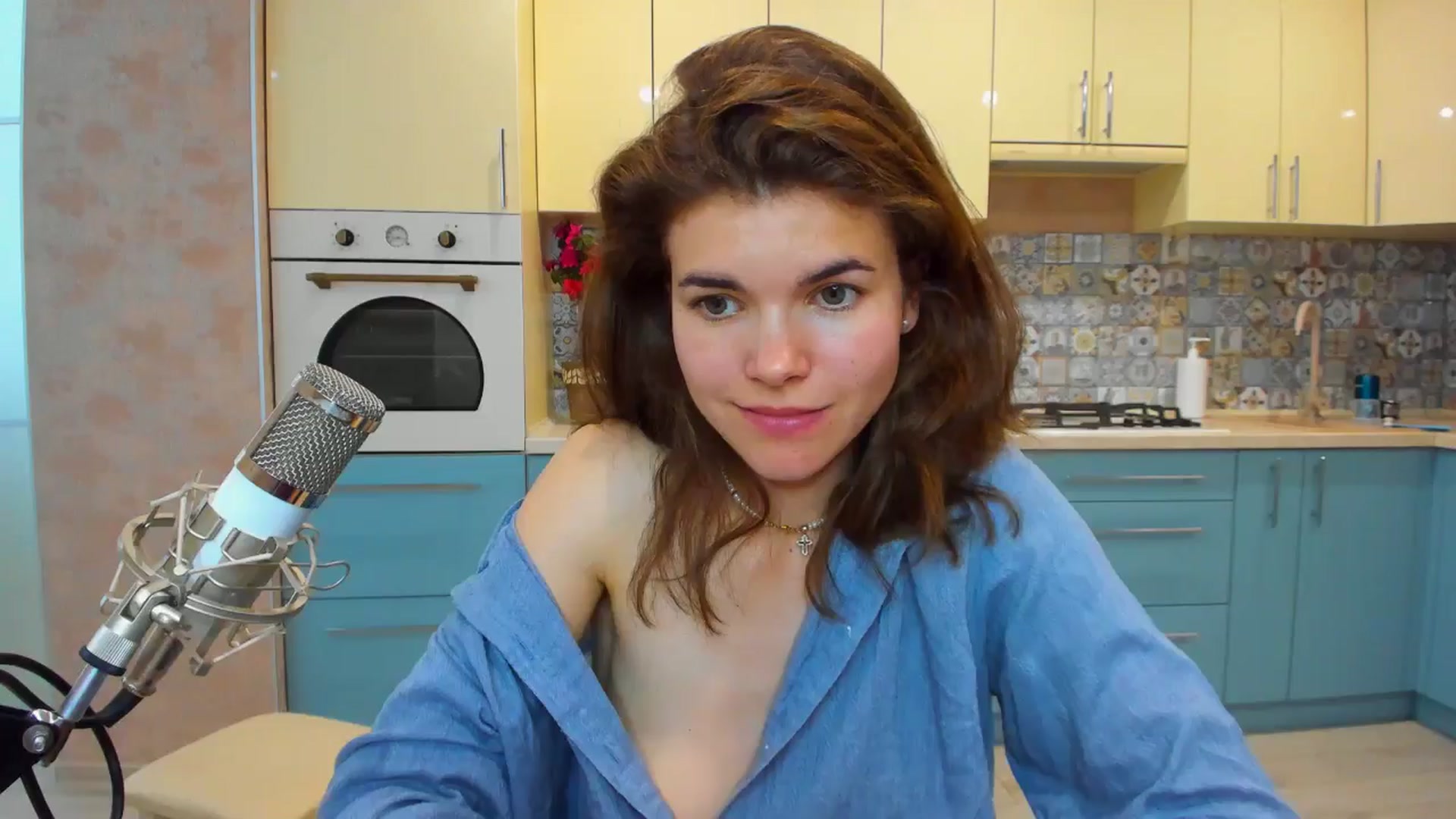 Gallery image thumbnail from MissJeanne's myfreecams stream on, 06/21/2024, 13:23 image 13 of 20