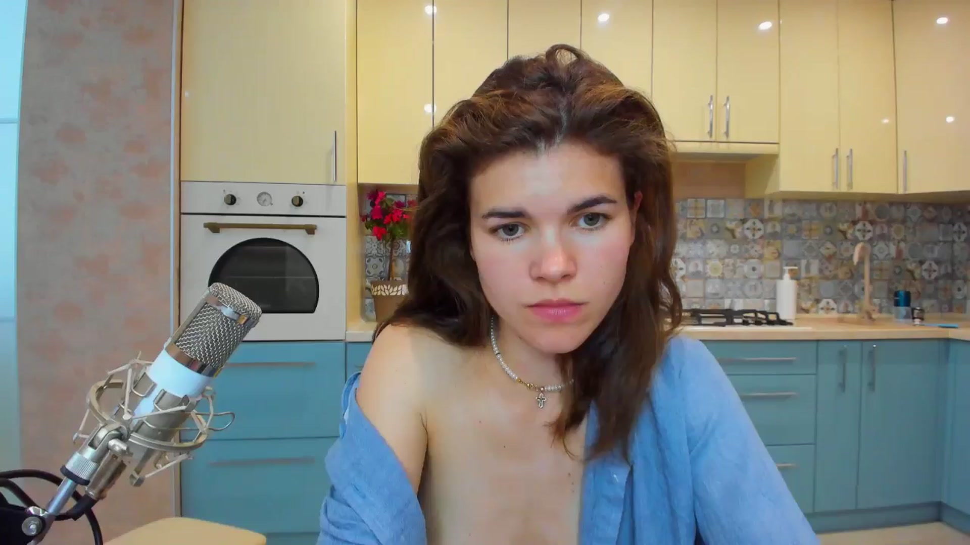 Gallery image thumbnail from MissJeanne's myfreecams stream on, 06/21/2024, 13:23 image 1 of 20