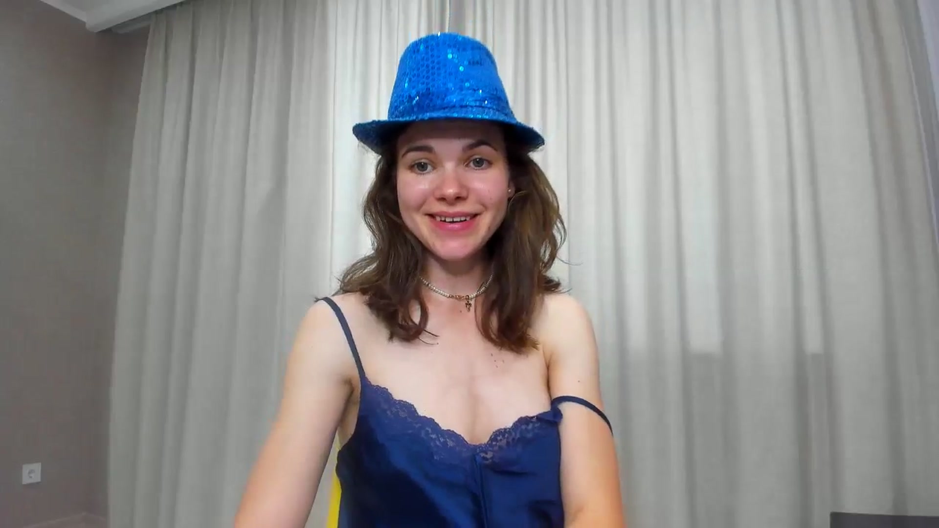 Gallery image thumbnail from MissJeanne's myfreecams stream on, 06/26/2024, 14:20 image 13 of 20