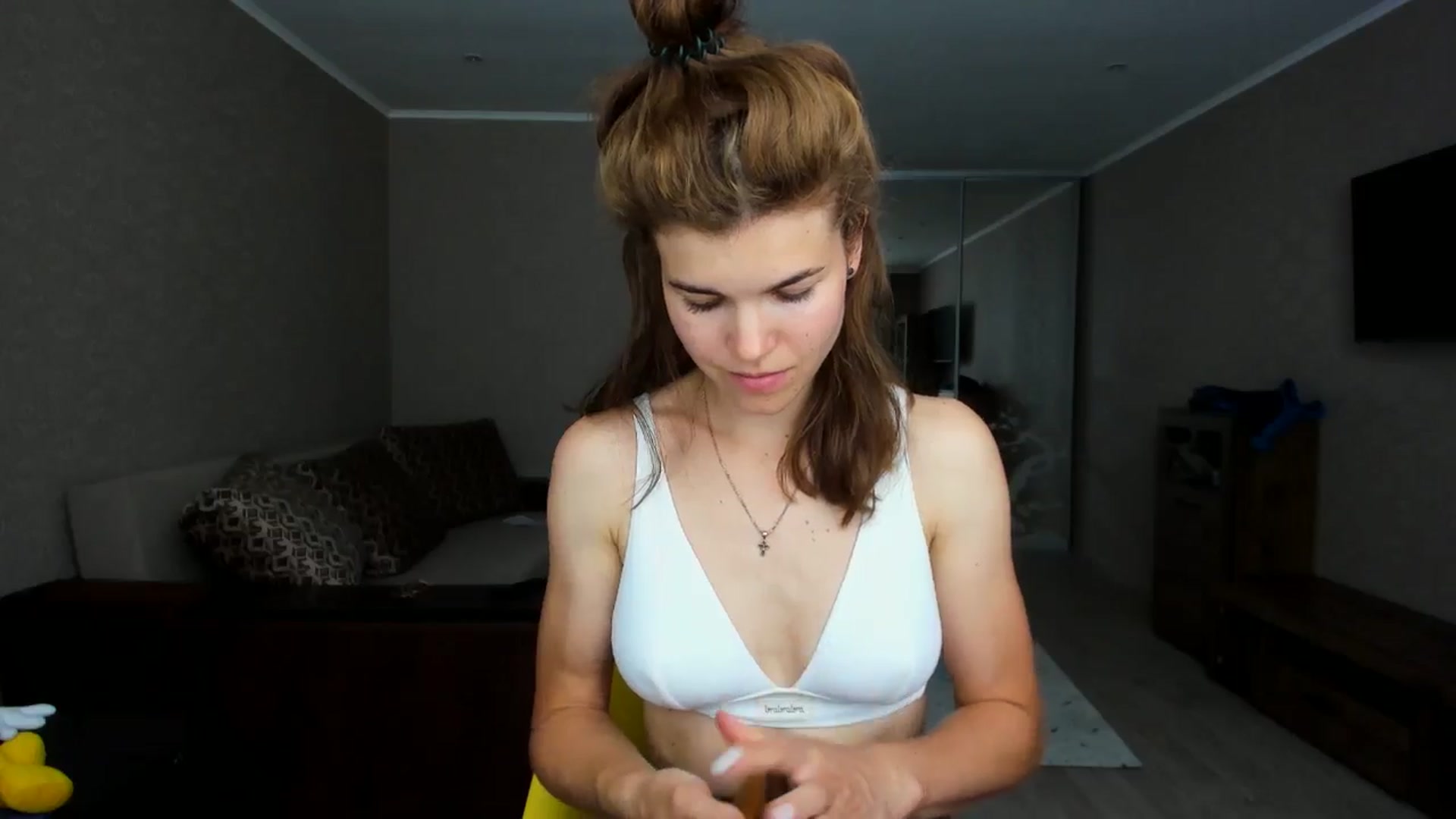 Gallery image thumbnail from MissJeanne's myfreecams stream on, 07/11/2024, 10:23 image 4 of 20