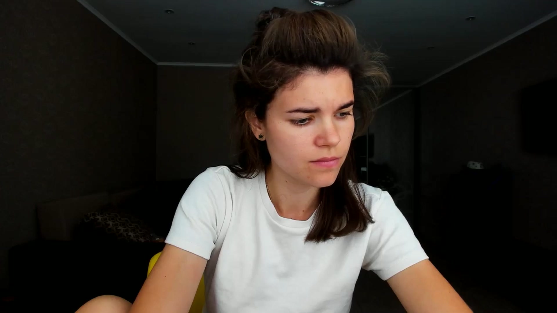 Gallery image thumbnail from MissJeanne's myfreecams stream on, 07/22/2024, 09:07 image 10 of 20