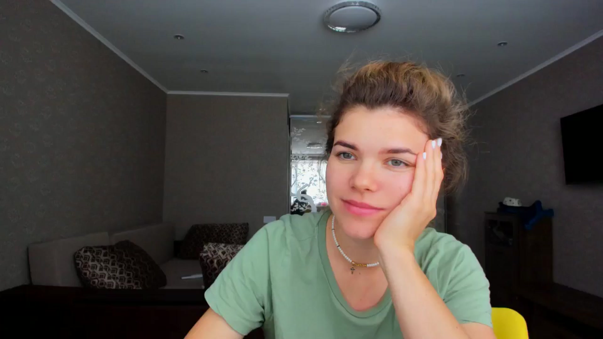 Gallery image thumbnail from MissJeanne's myfreecams stream on, 08/01/2024, 10:24 image 5 of 20