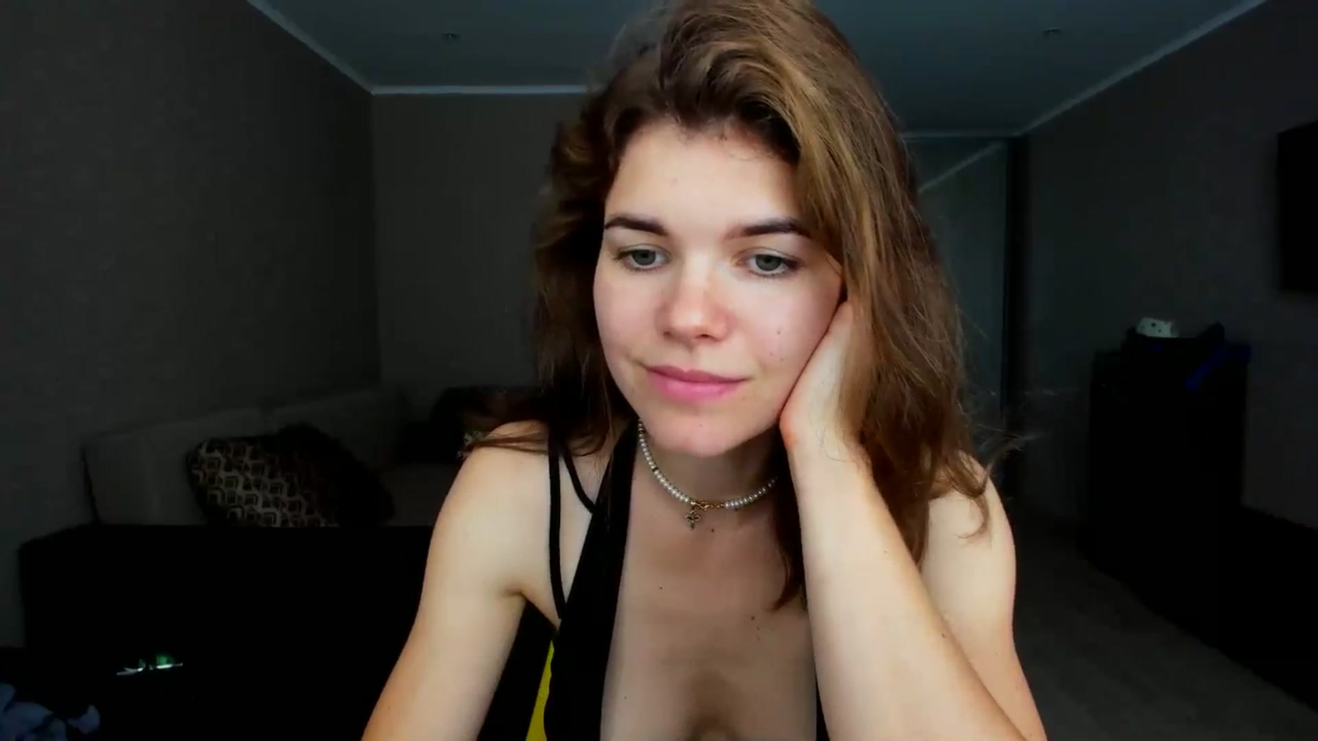 Gallery image thumbnail from MissJeanne's myfreecams stream on, 08/02/2024, 11:02 image 12 of 20