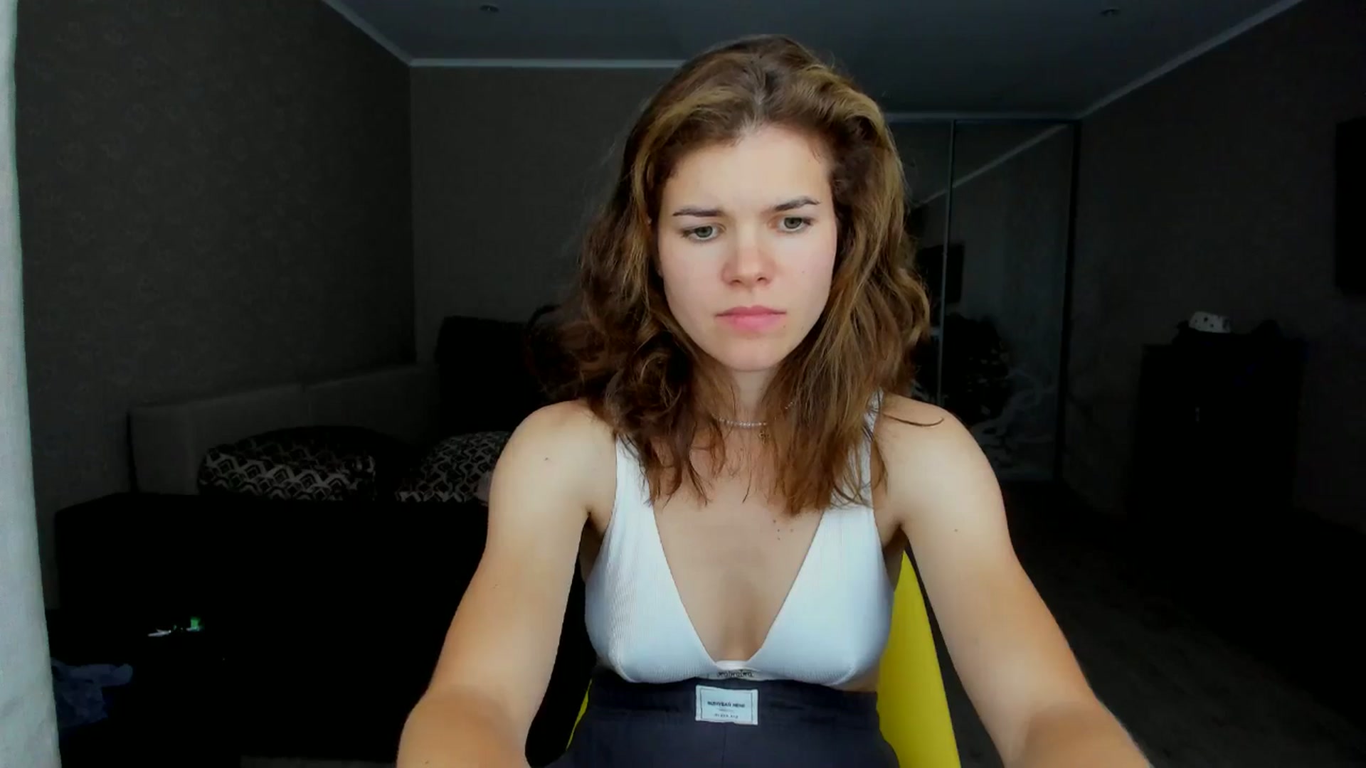 Gallery image thumbnail from MissJeanne's myfreecams stream on, 08/12/2024, 13:06 image 4 of 20