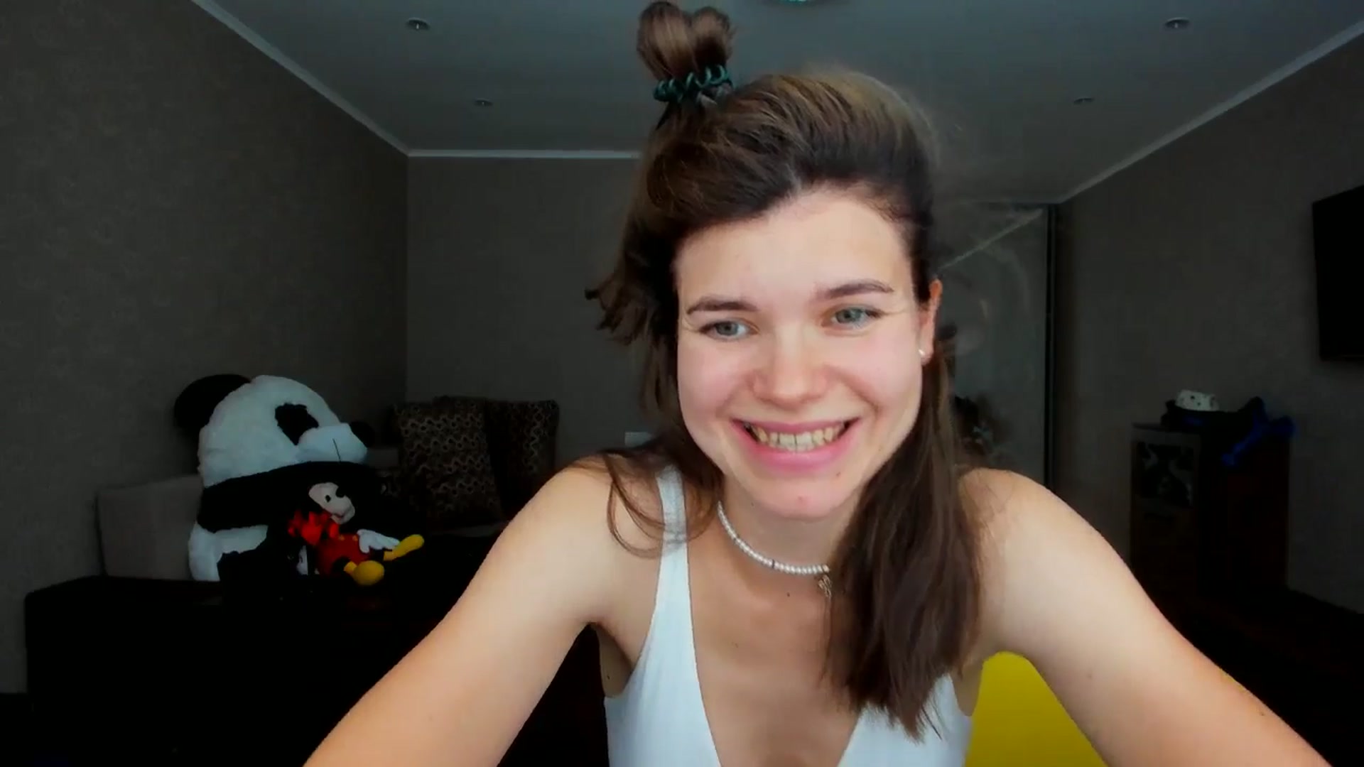 Gallery image thumbnail from MissJeanne's myfreecams stream on, 08/22/2024, 15:17 image 9 of 20