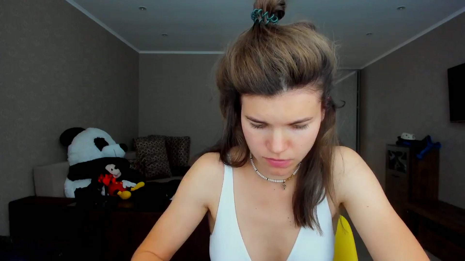 Gallery image thumbnail from MissJeanne's myfreecams stream on, 08/22/2024, 15:17 image 4 of 20
