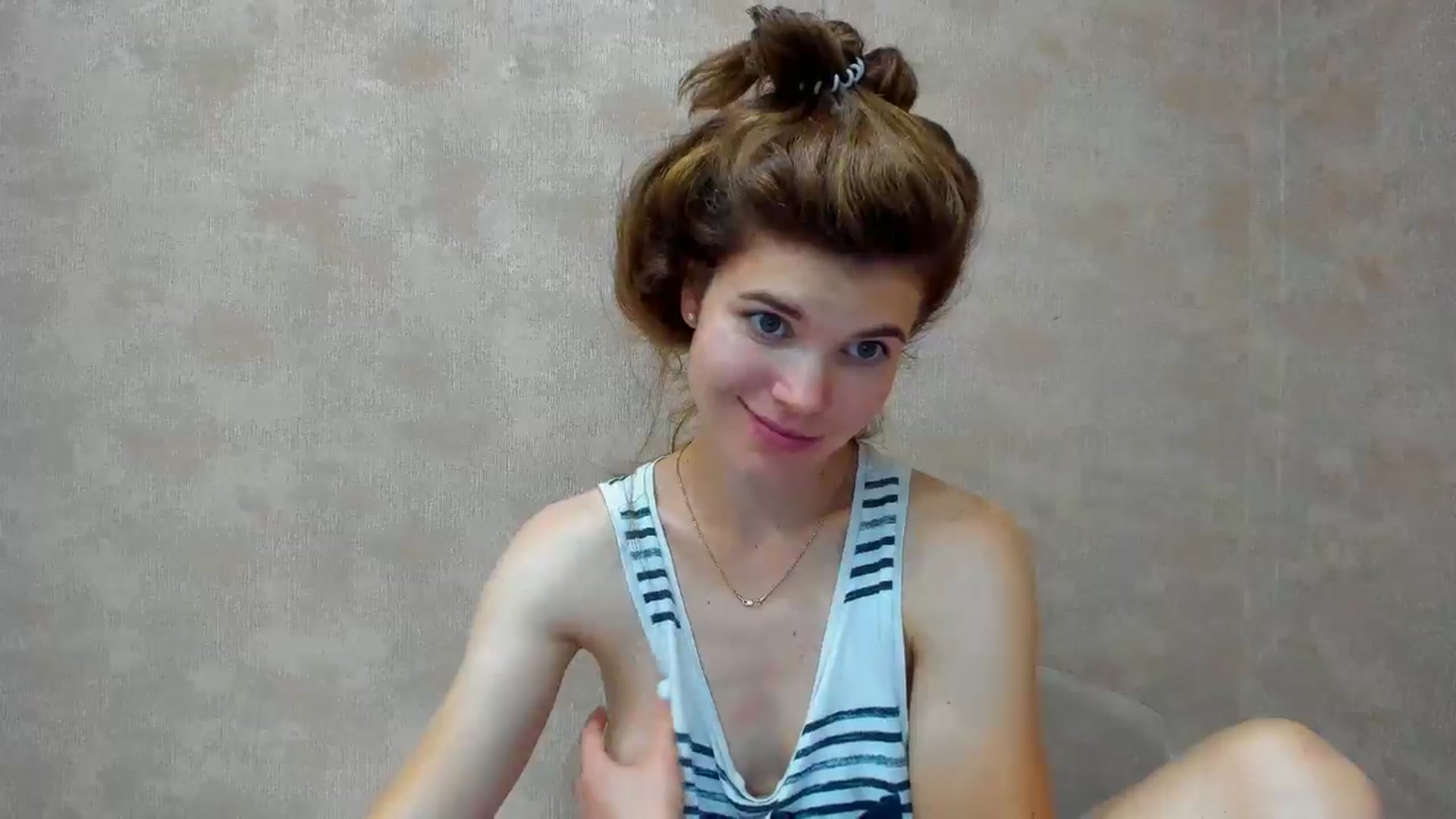 Gallery image thumbnail from MissJeanne's myfreecams stream on, 09/17/2024, 12:37 image 10 of 20