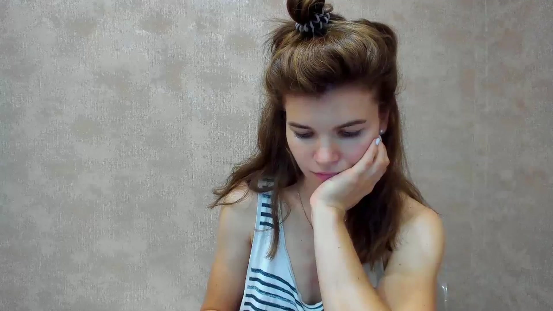 Gallery image thumbnail from MissJeanne's myfreecams stream on, 09/17/2024, 12:37 image 5 of 20