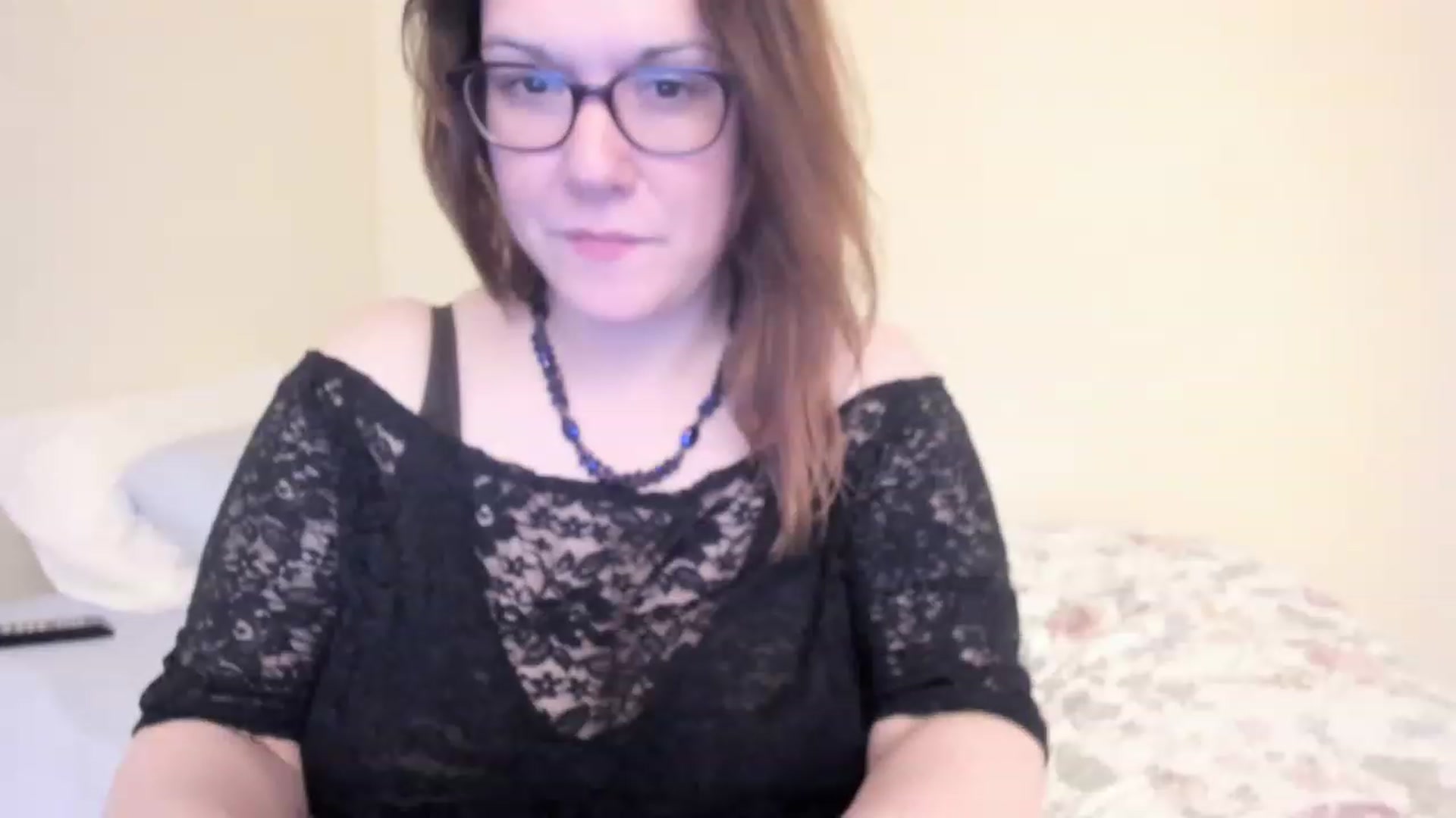 Gallery image thumbnail from MissKitty629's myfreecams stream on, 04/24/2023, 01:24 image 11 of 20