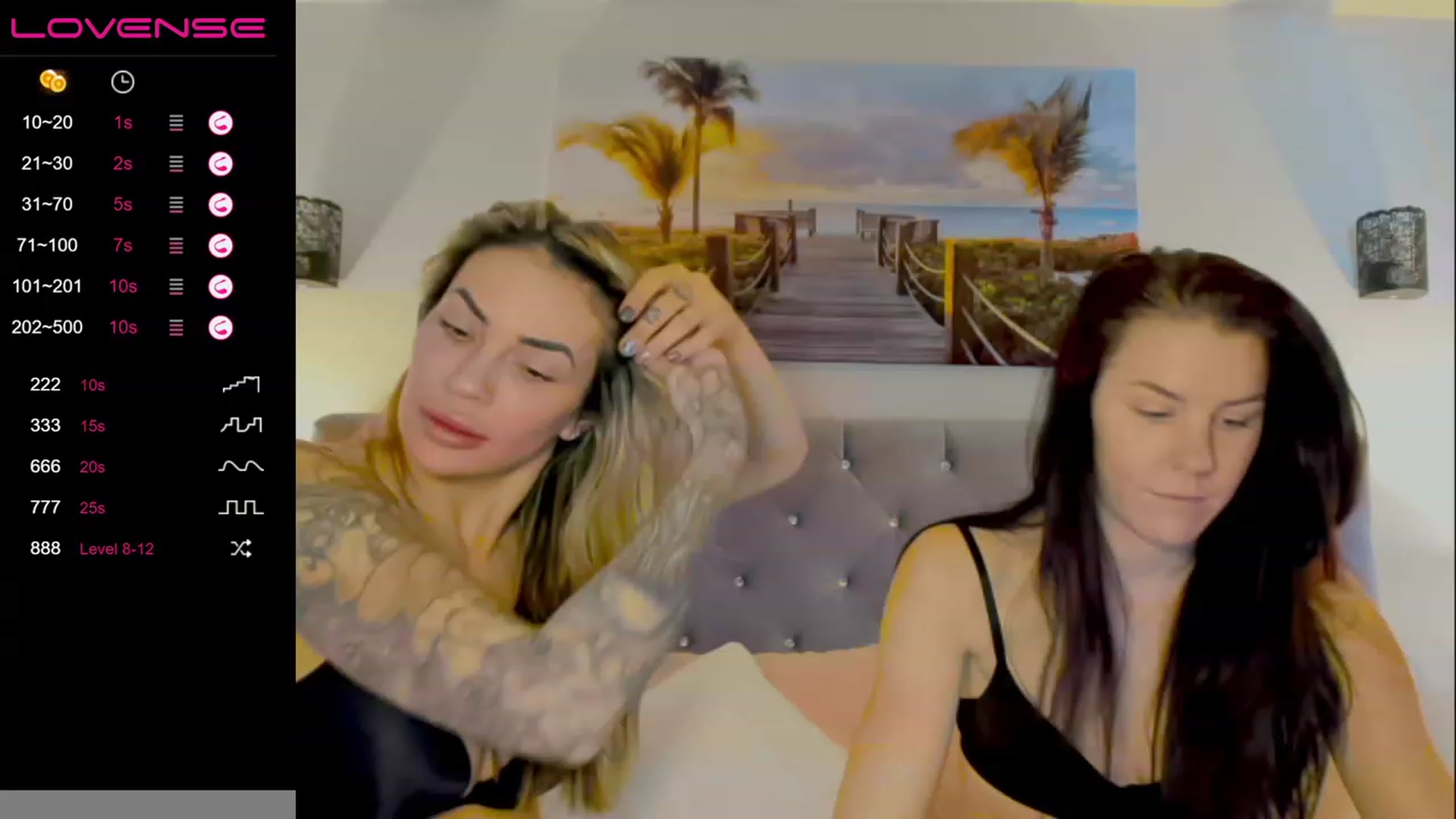 Gallery image thumbnail from MissKyleeBB's myfreecams stream on, 11/21/2022, 18:20 image 12 of 20