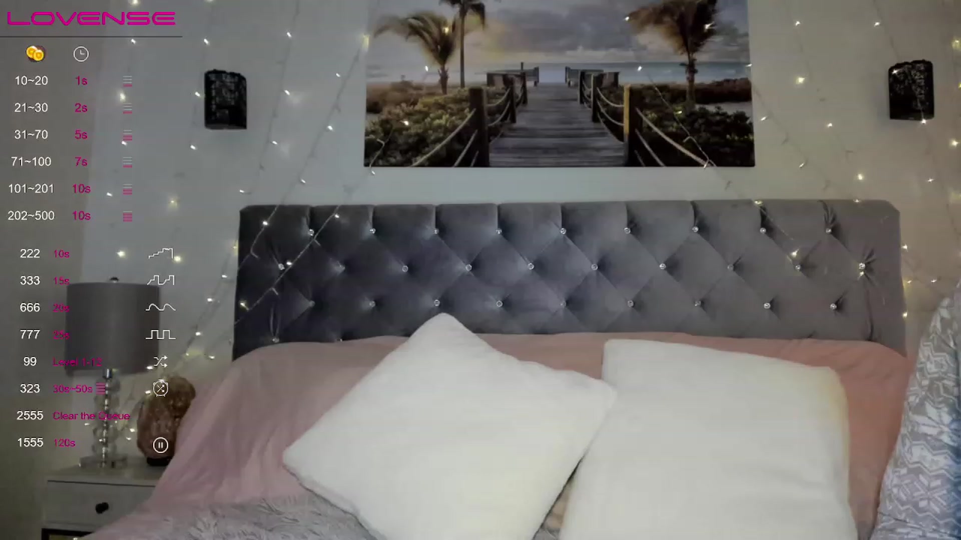 Gallery image thumbnail from MissKyleeBB's myfreecams stream on, 12/06/2022, 18:36 image 6 of 20