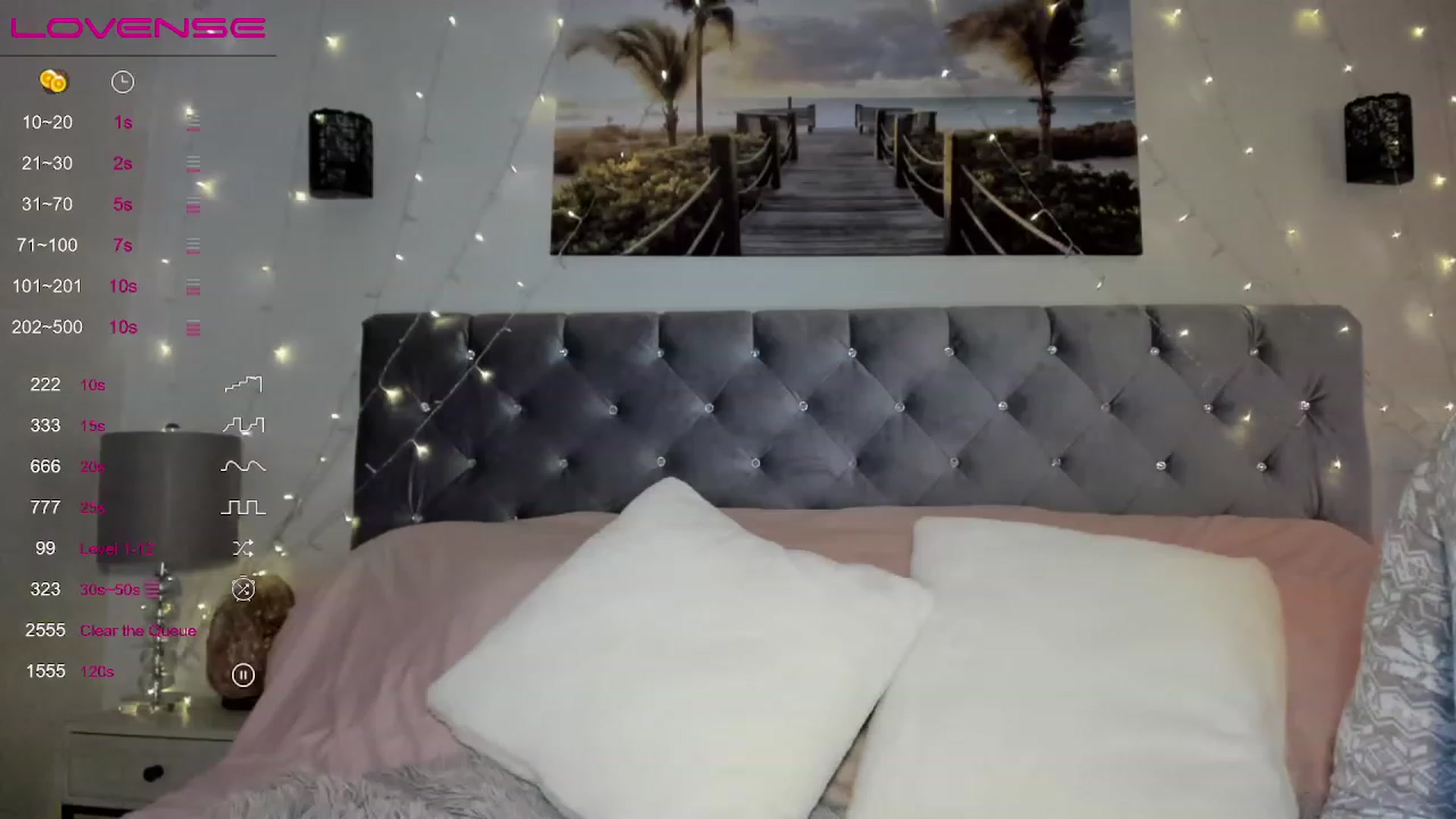Gallery image thumbnail from MissKyleeBB's myfreecams stream on, 12/06/2022, 18:36 image 13 of 20
