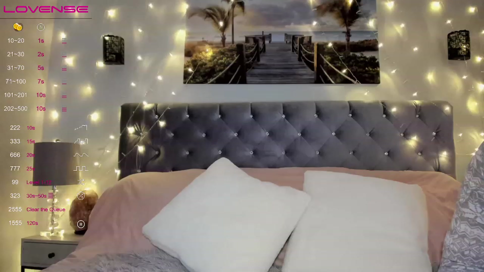Gallery image thumbnail from MissKyleeBB's myfreecams stream on, 12/06/2022, 18:36 image 2 of 20