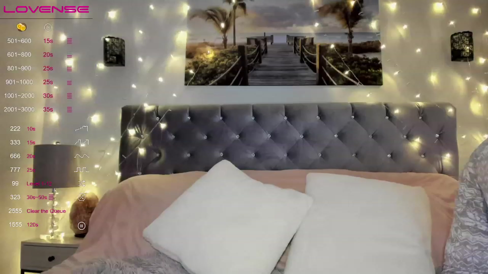 Gallery image thumbnail from MissKyleeBB's myfreecams stream on, 12/06/2022, 18:36 image 14 of 20