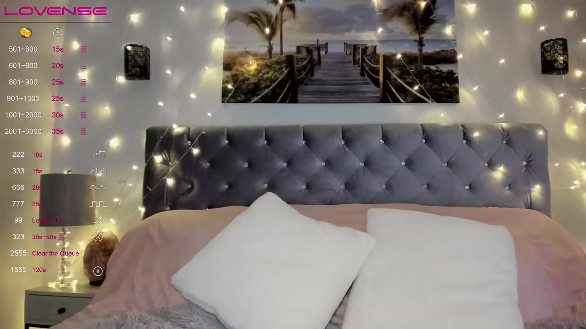 Gallery image thumbnail from MissKyleeBB's myfreecams stream on, 12/06/2022, 18:36 image 15 of 20
