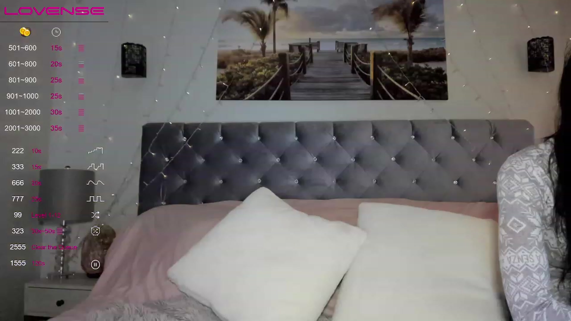 Gallery image thumbnail from MissKyleeBB's myfreecams stream on, 12/06/2022, 18:36 image 10 of 20