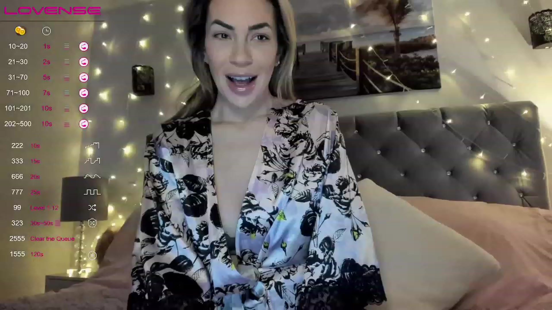 Gallery image thumbnail from MissKyleeBB's myfreecams stream on, 12/10/2022, 18:28 image 3 of 20